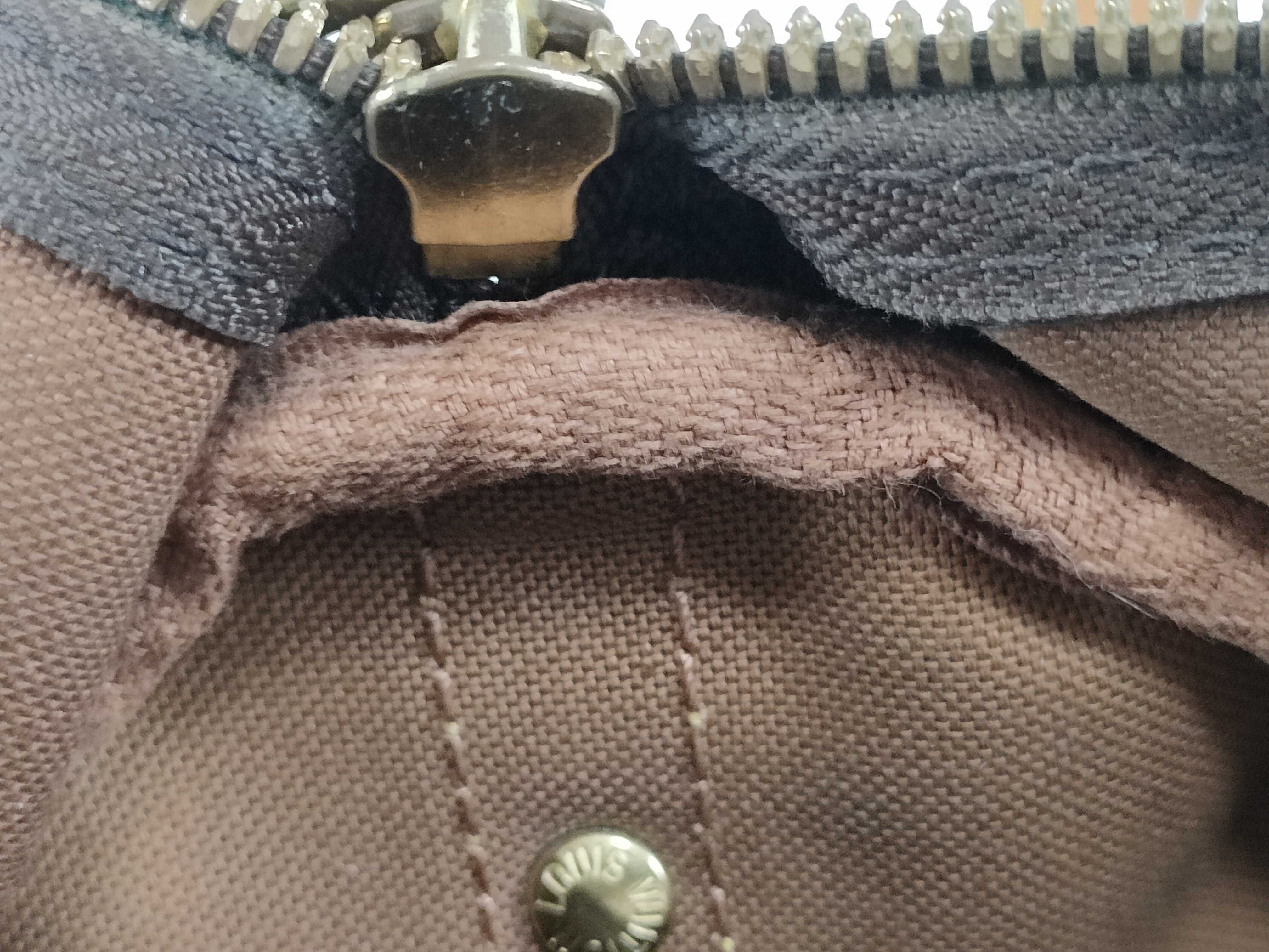 Monogram ID - Monogram Canvas Speedy Bandouliere 35 M40392 Boston Bag — view 10