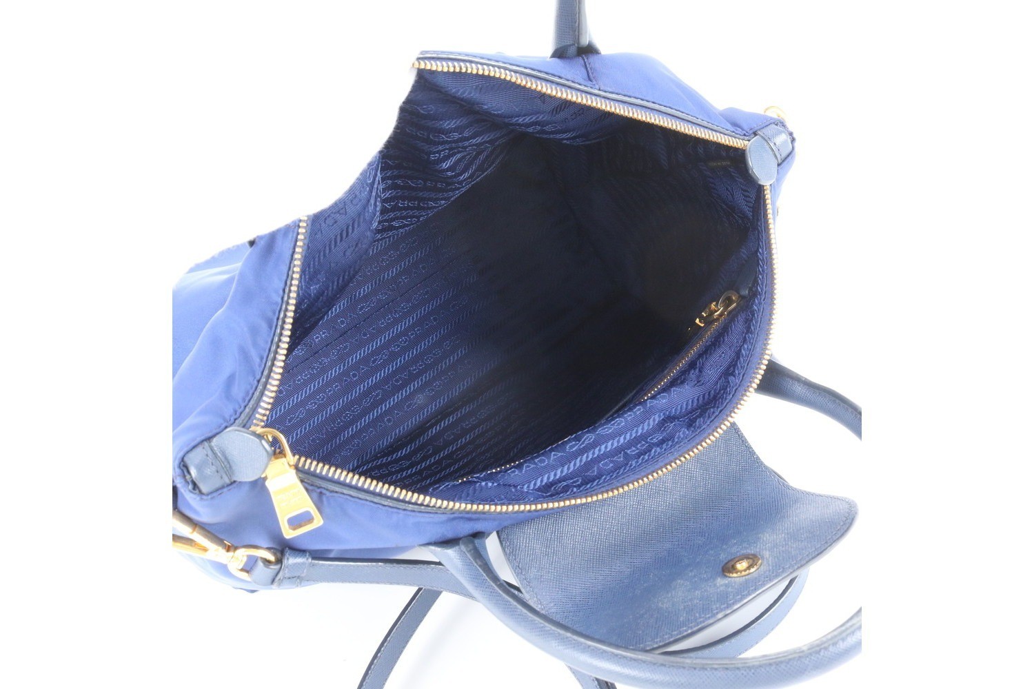 Tessuto Nylon Saffiano Leather 2-Way Shoulder Bag (Crossbody) — view 8