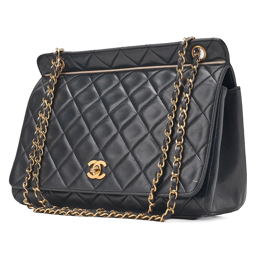 Lambskin Matelassé Single Chain Shoulder Bag, Navy x White — view 3