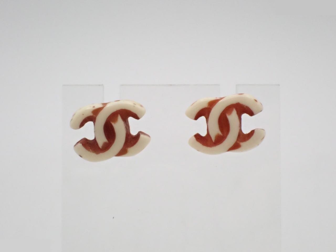 Coco Mark Earrings (with box)