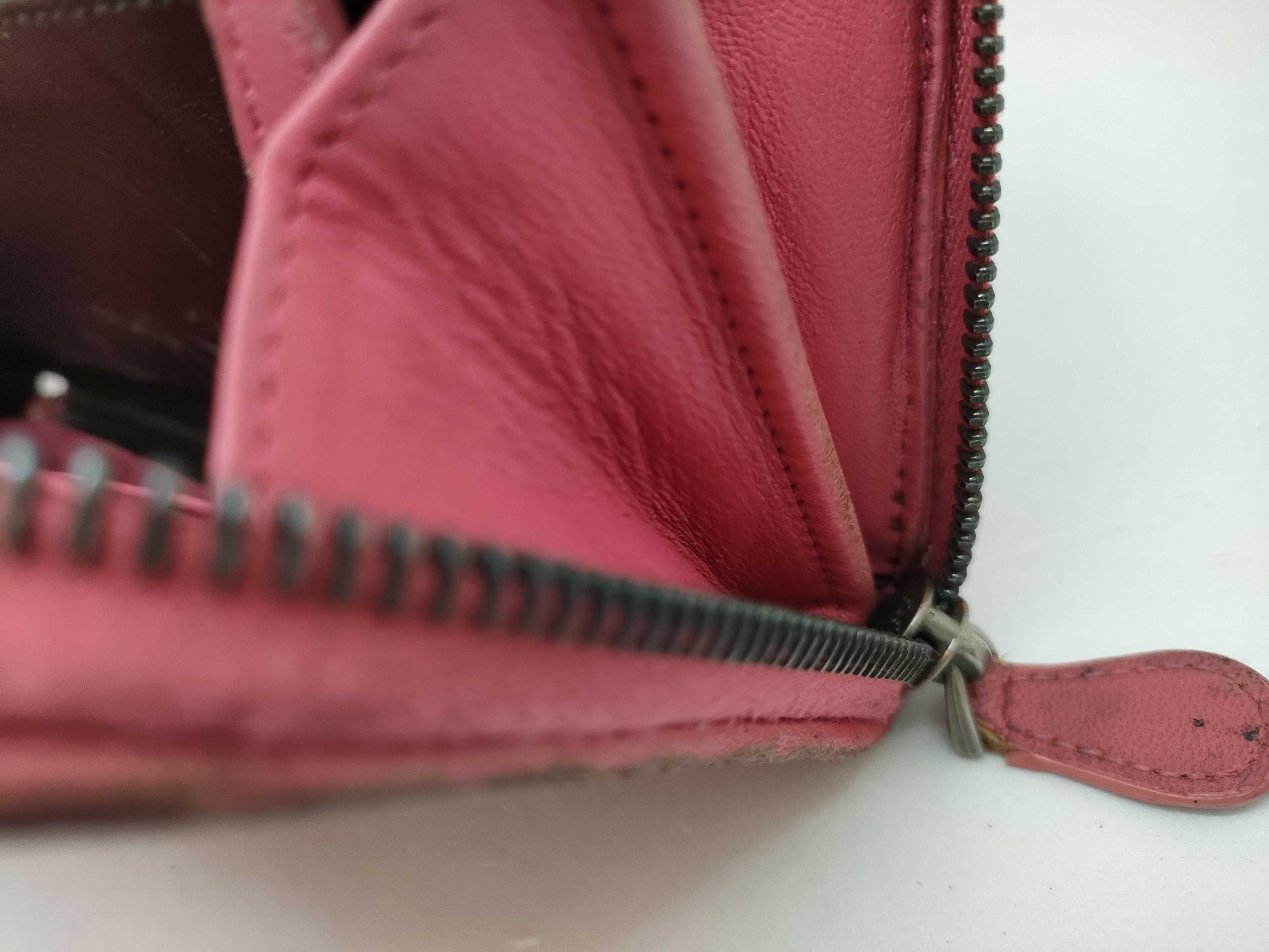 Quilted Pink Round Zip Wallet — view 12