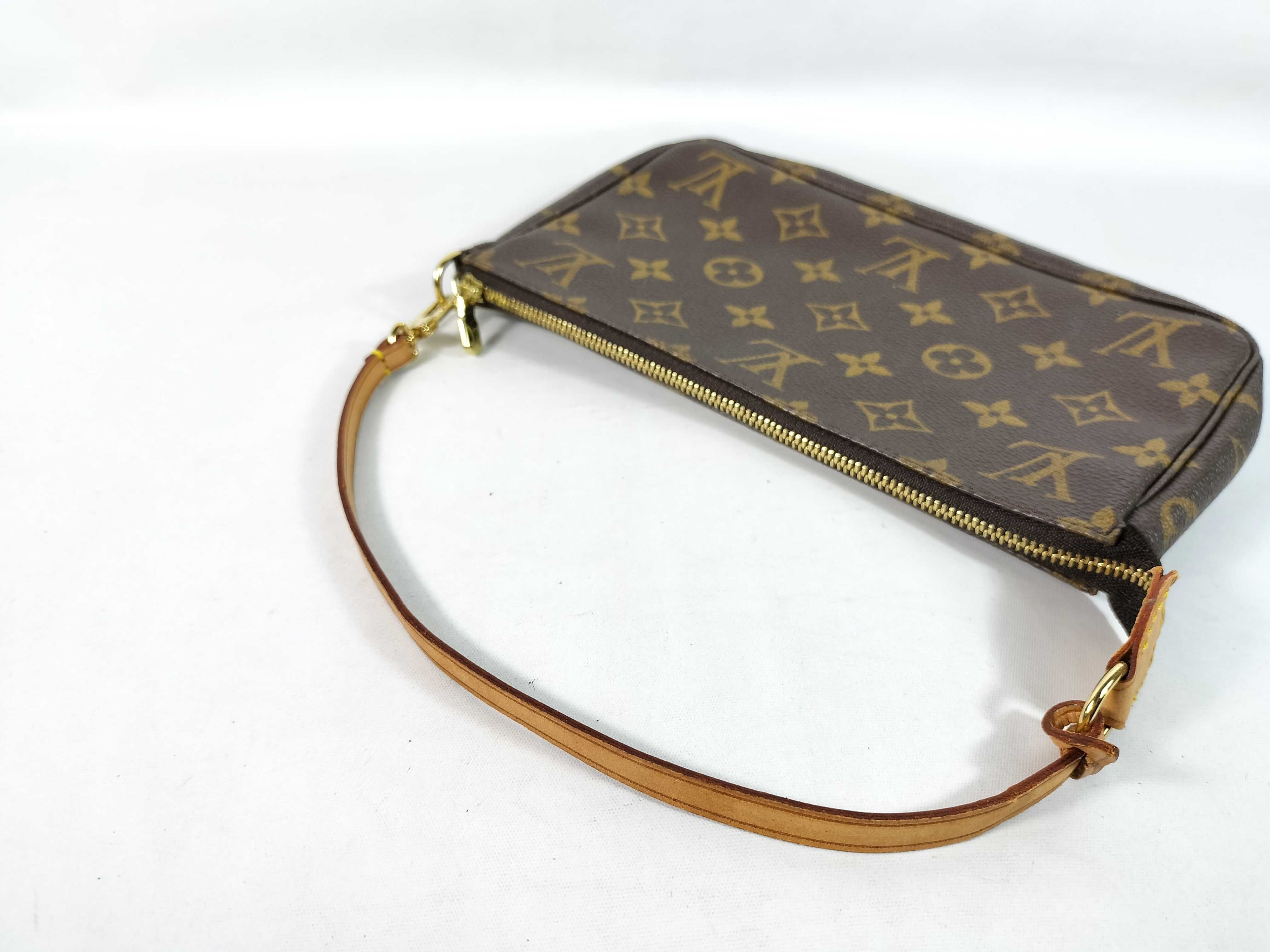 Monogram Pochette Accessoires M51980 Brown VI0031 Handbag — view 3