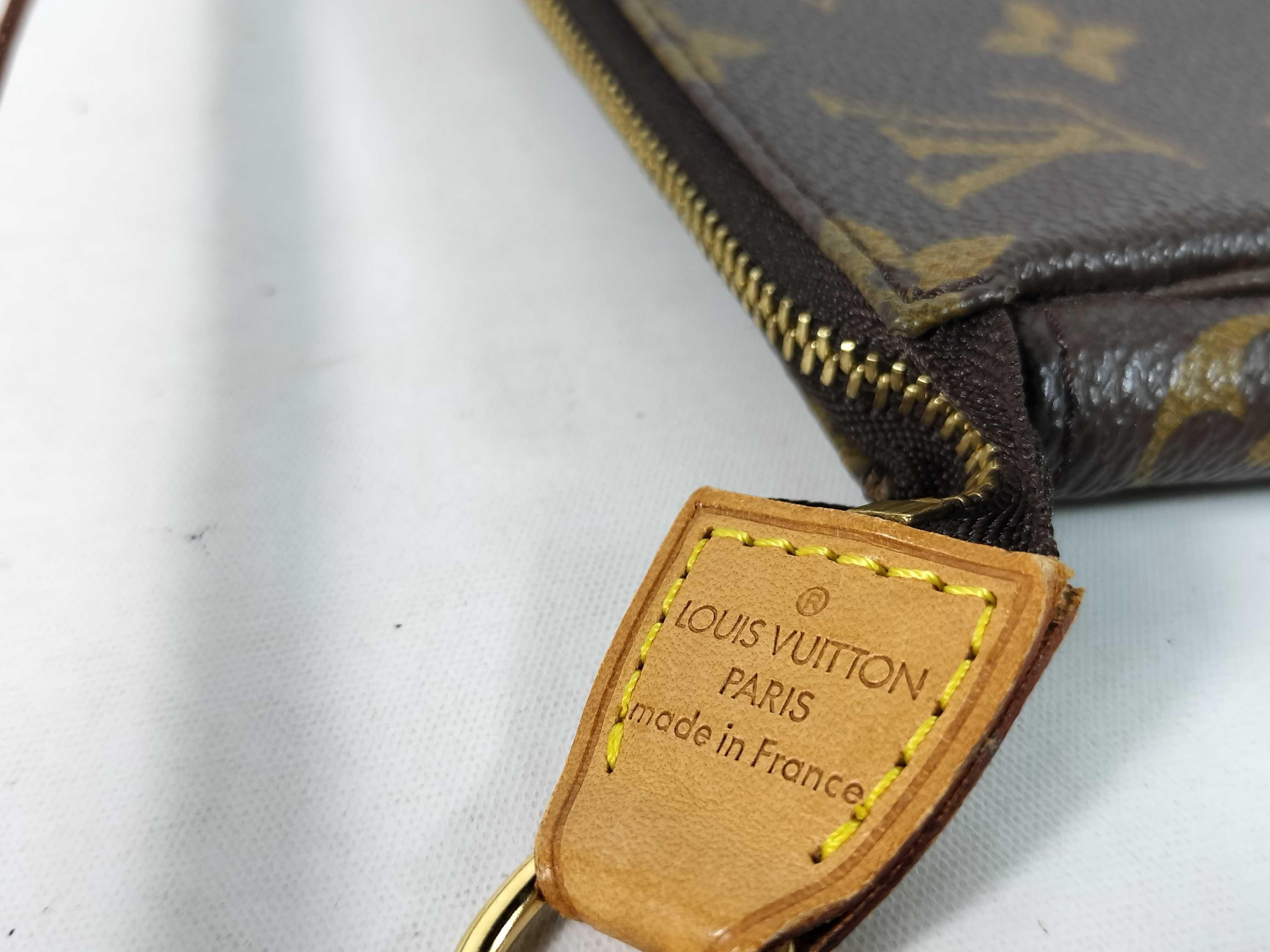 Monogram Pochette Accessoires M51980 Brown VI0031 Handbag — view 6