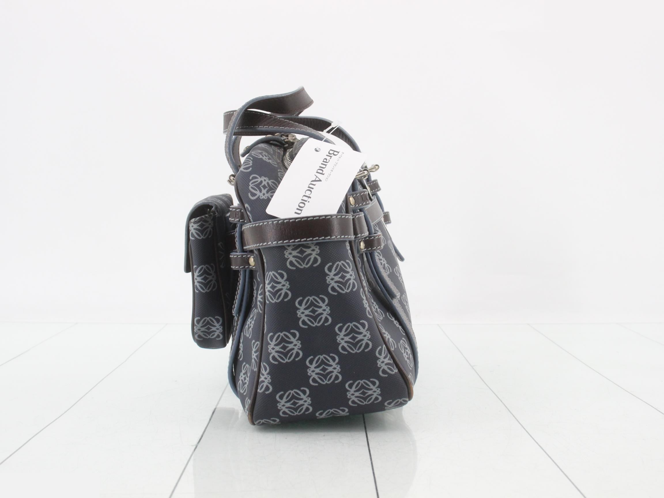 Anagram handbag — view 3