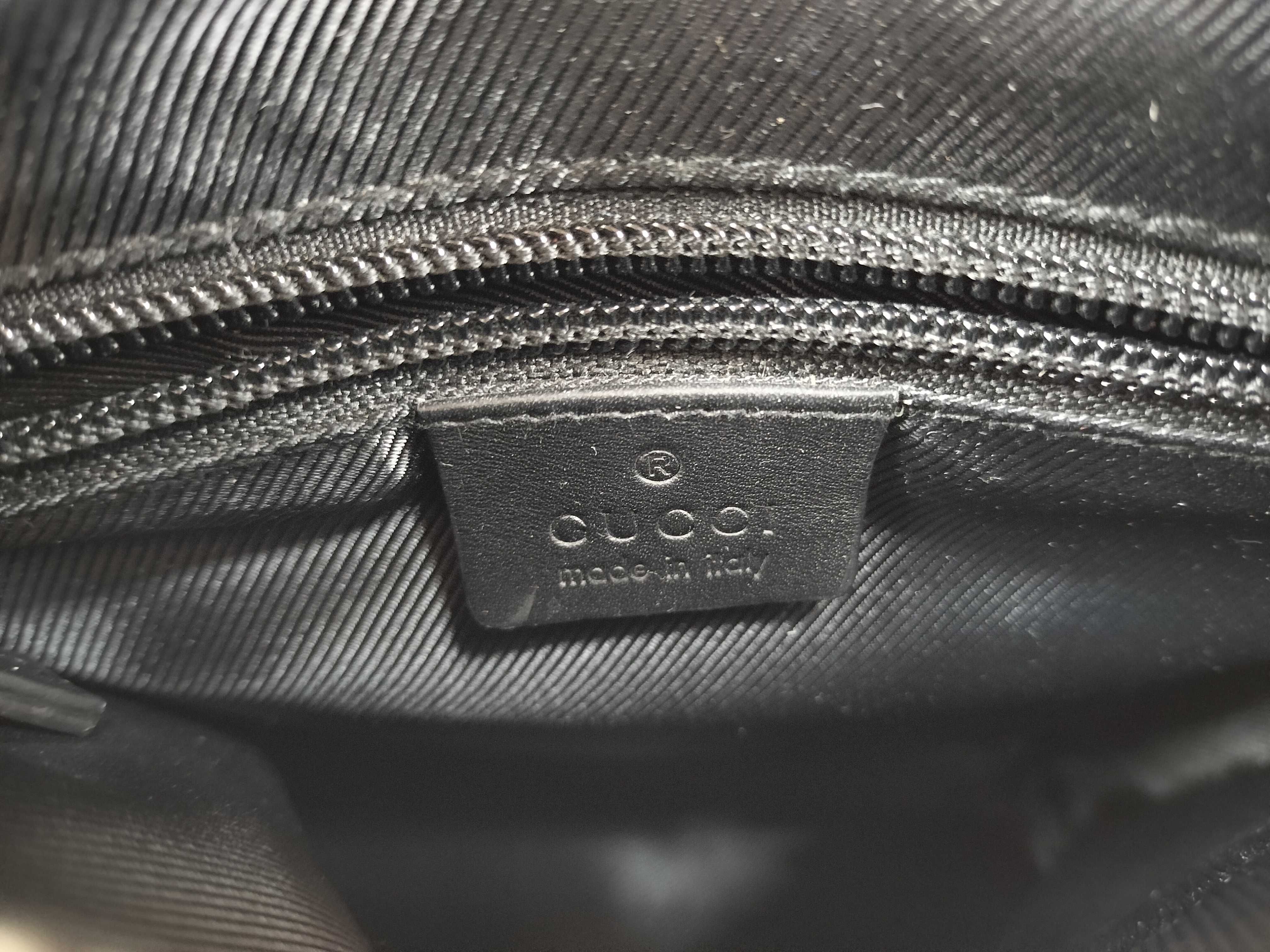 GG Canvas 92562 Shoulder Bag — view 11