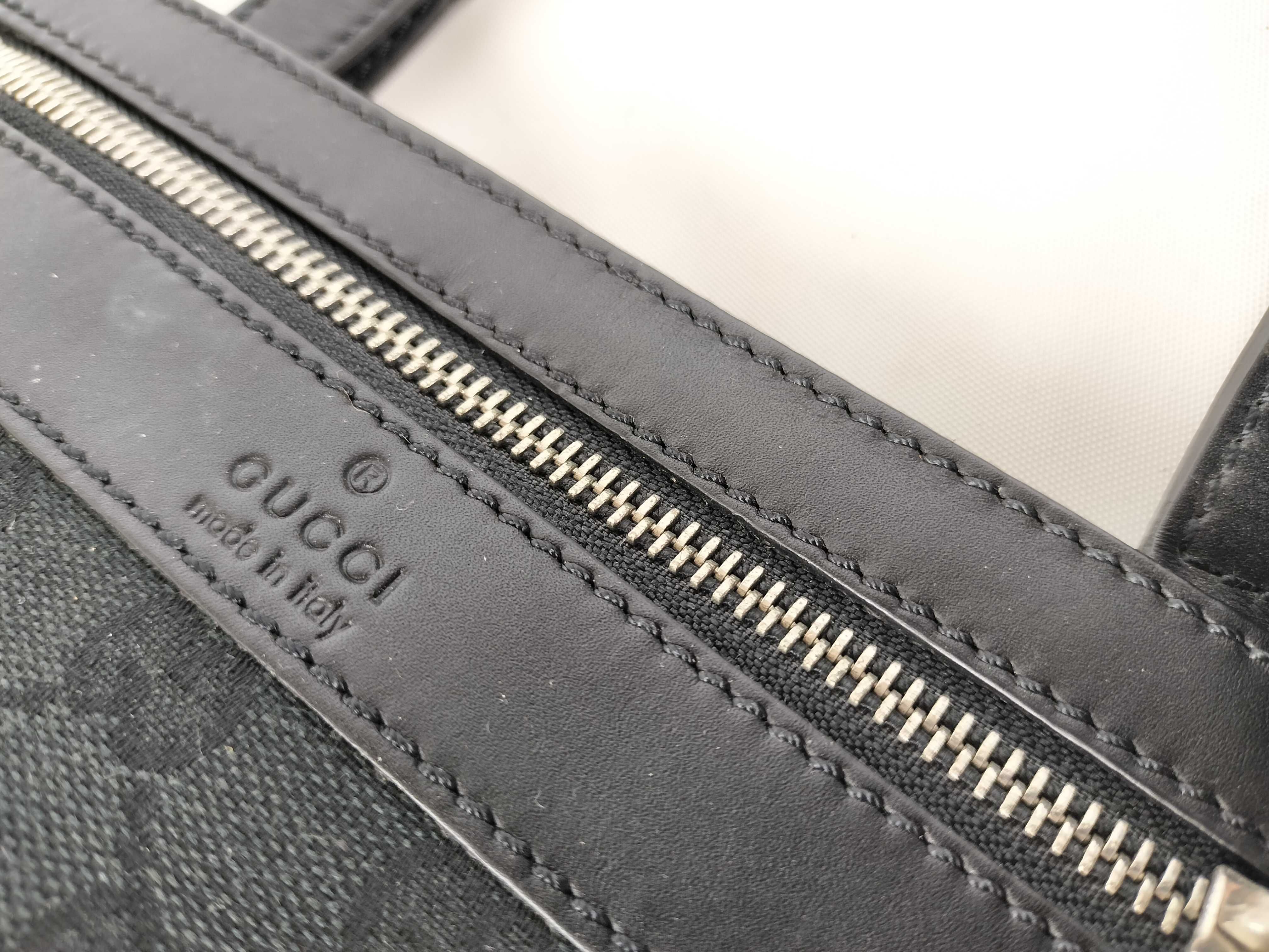 GG Canvas 92562 Shoulder Bag — view 8