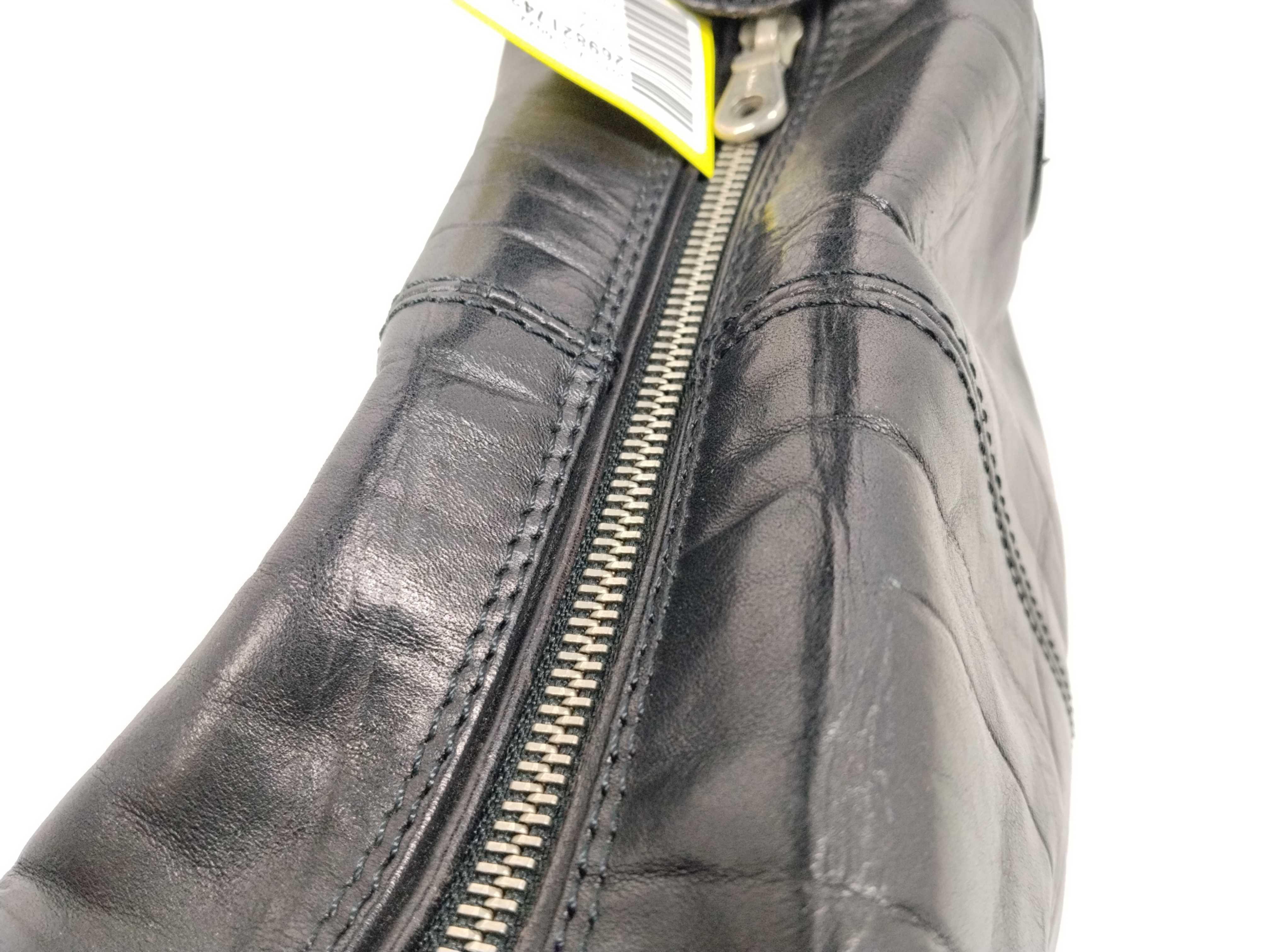 leather one-shoulder bag — view 5
