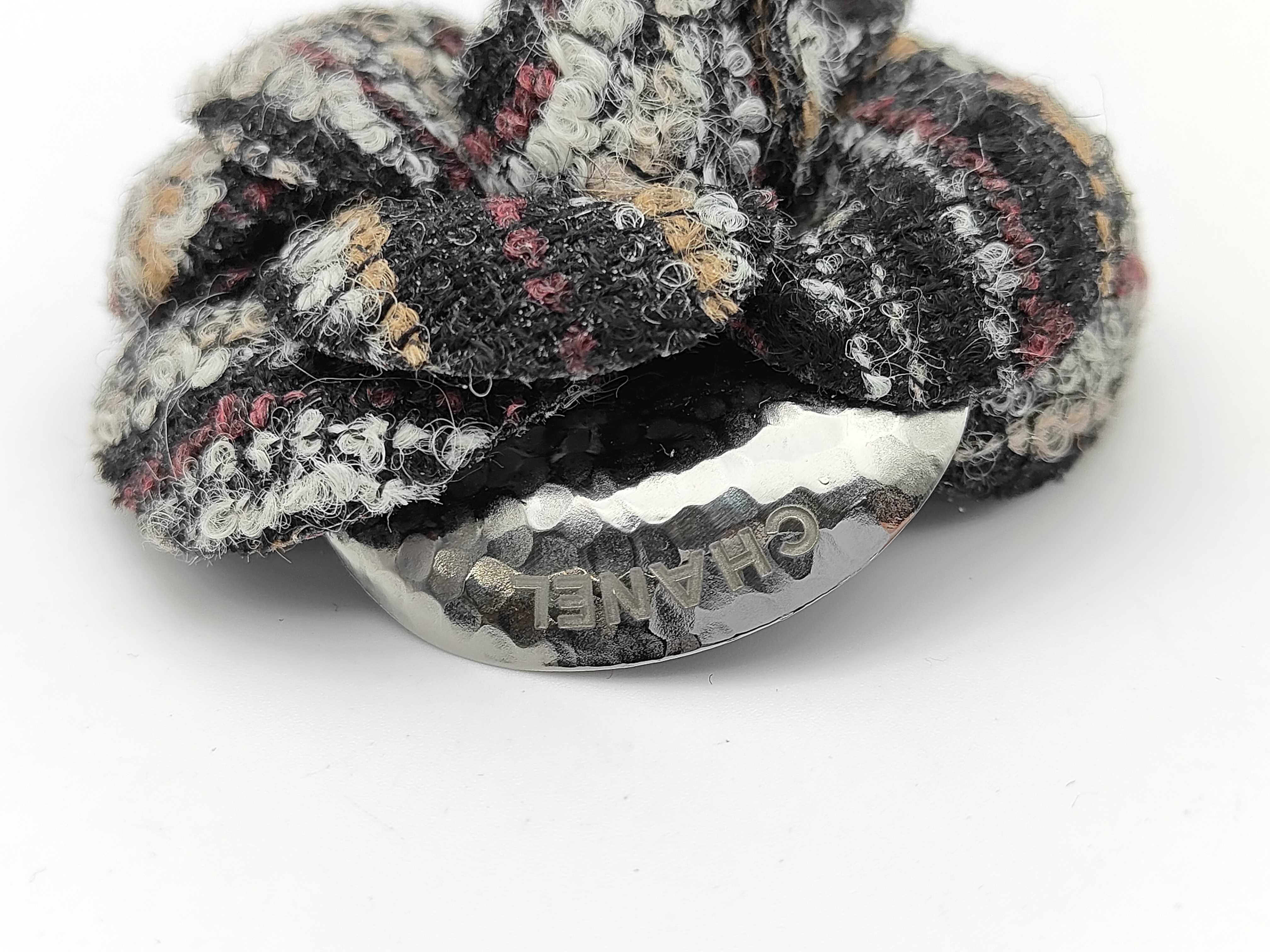 Camellia Black Tweed Brooch for Women — view 7
