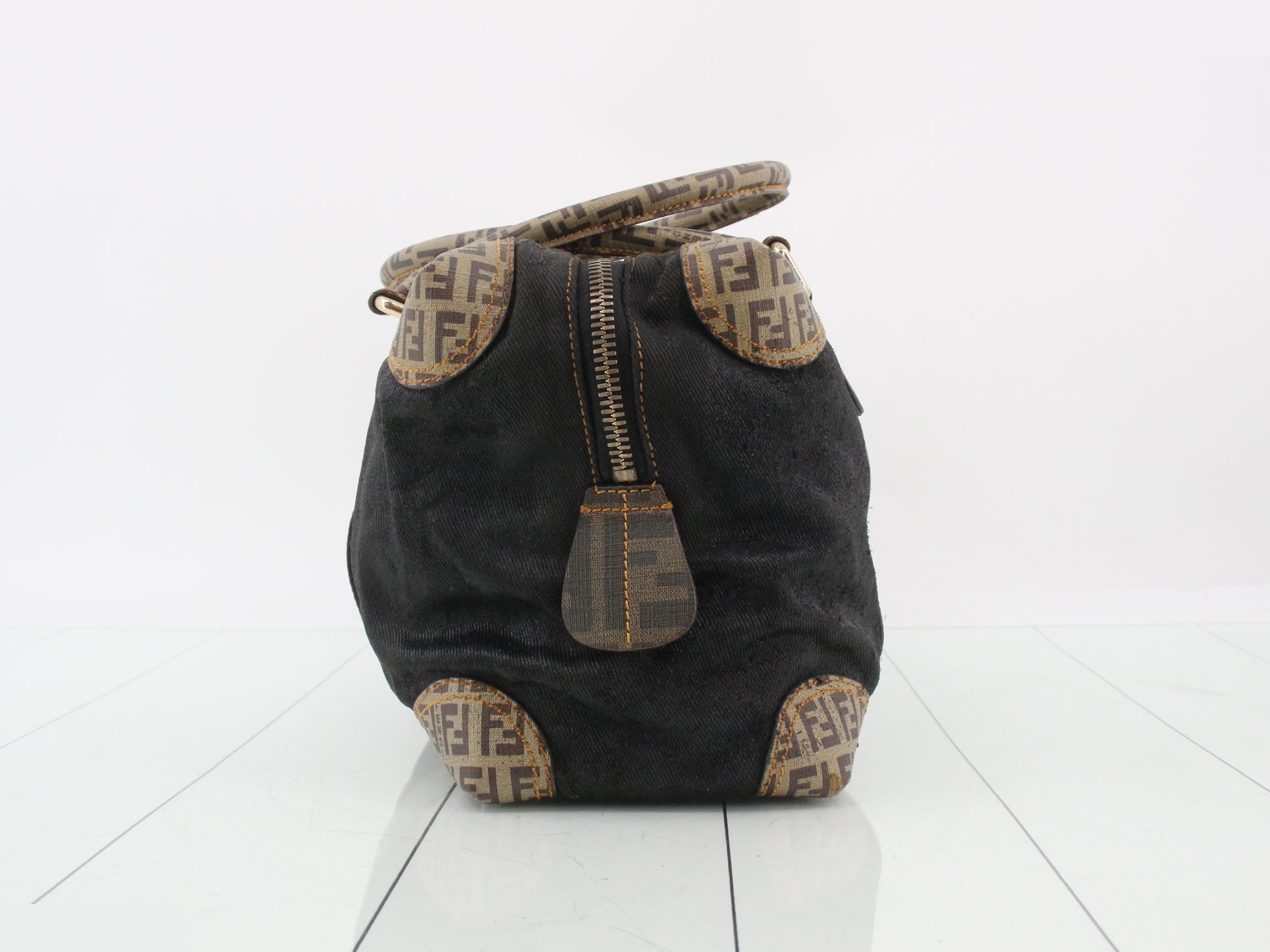 Zucchino semi-shoulder bag — view 4