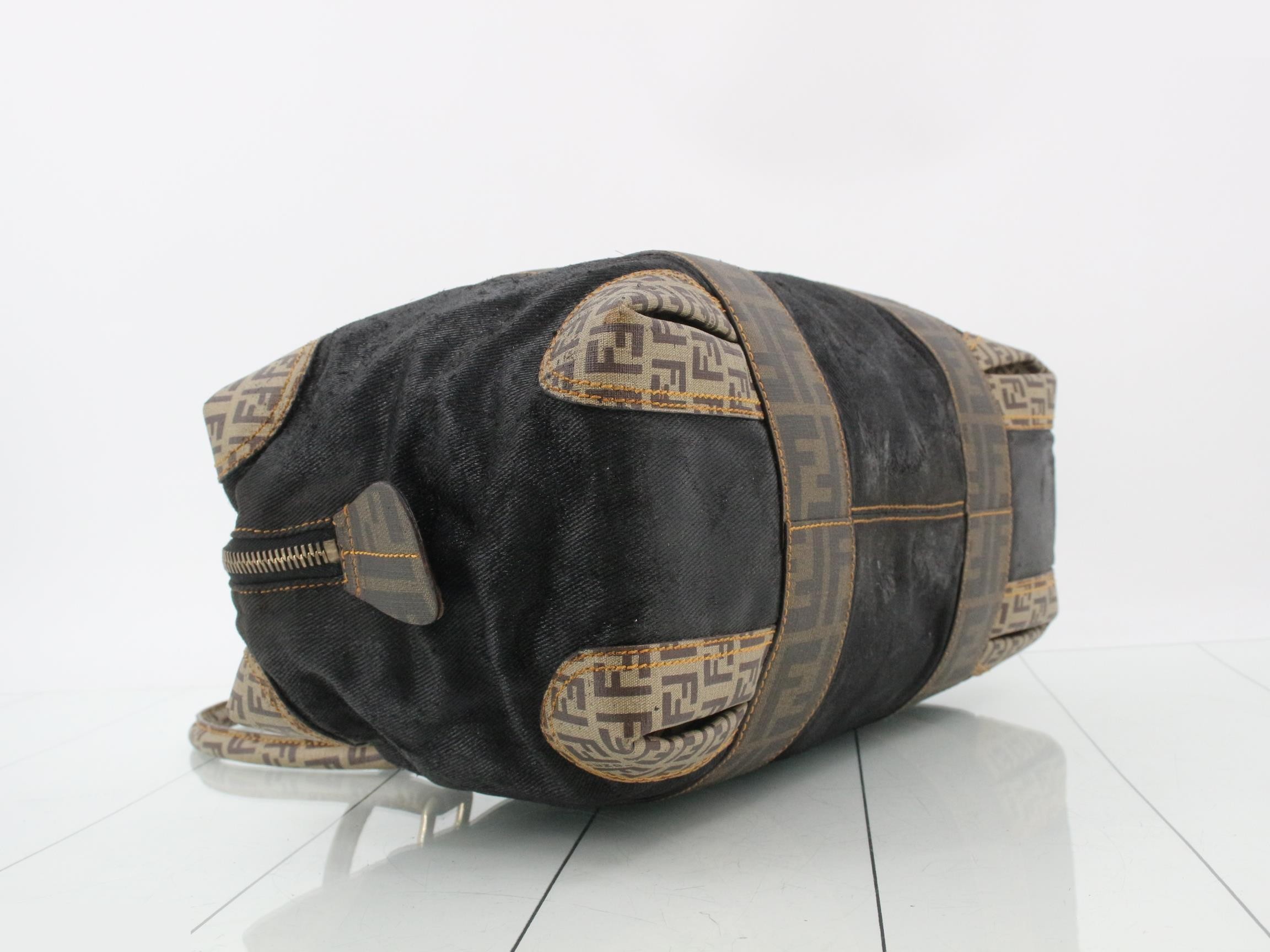 Zucchino semi-shoulder bag — view 5