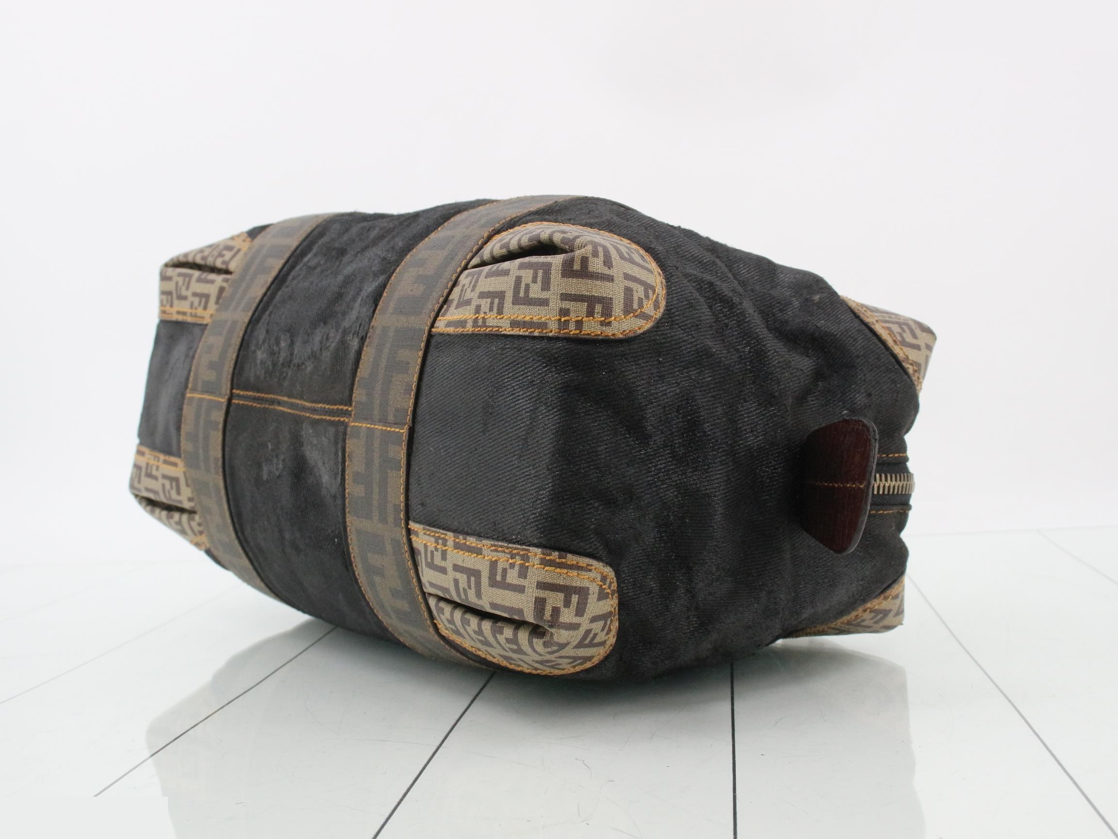 Zucchino semi-shoulder bag — view 6