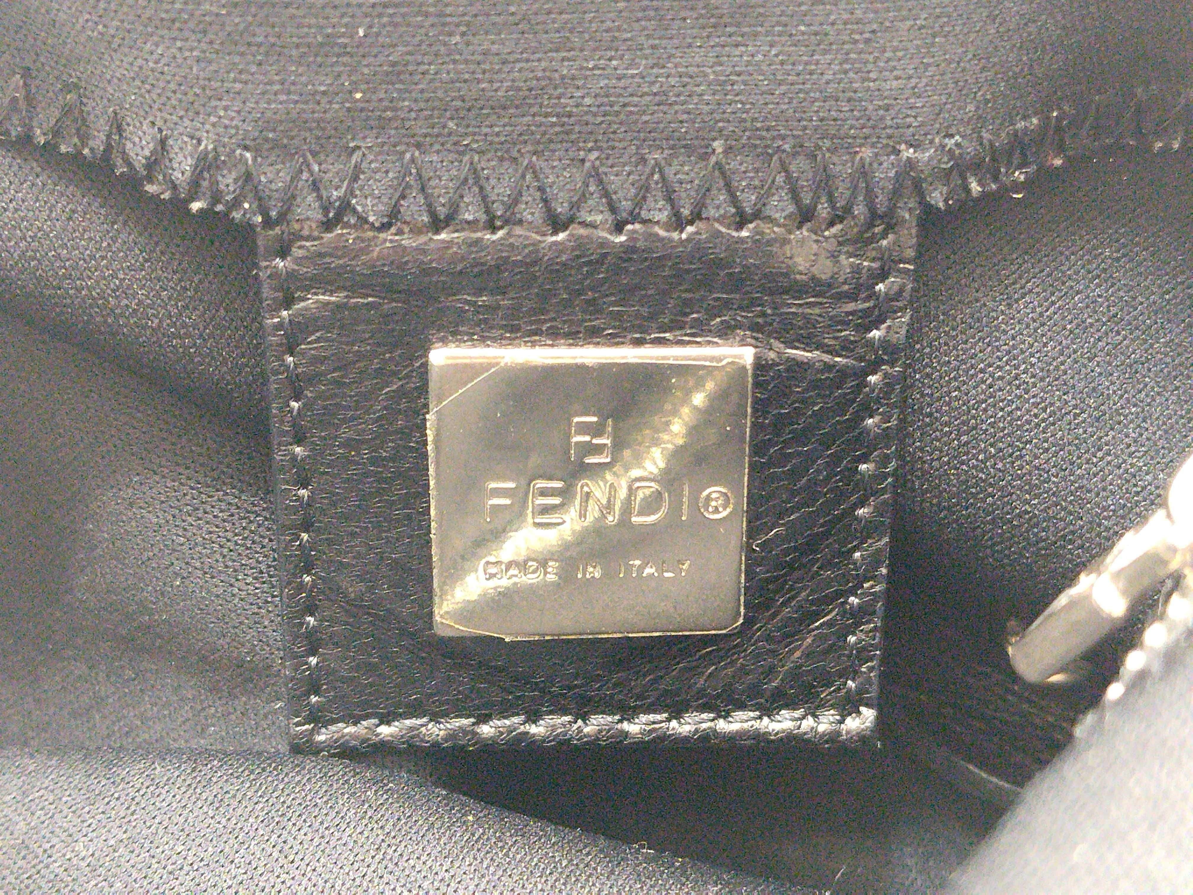 Mamma Bucket Nylon Shoulder Bag — view 11