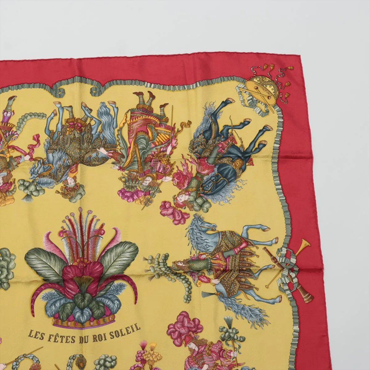 Carre 90 LES FETES DU ROI SOLEIL Celebration of the Sun King Scarf Silk Red Tag — view 3