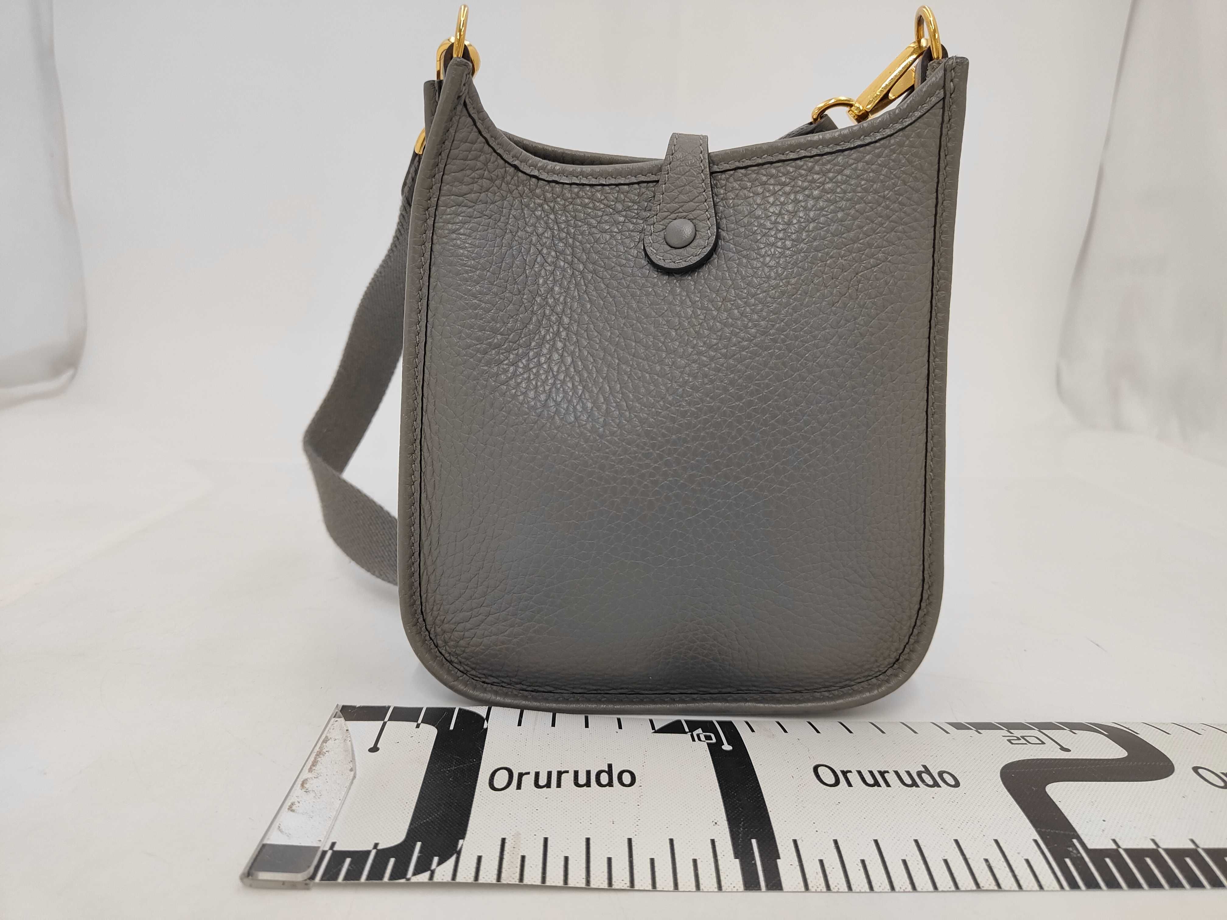 Evelyne Grey B Shoulder Bag — view 2