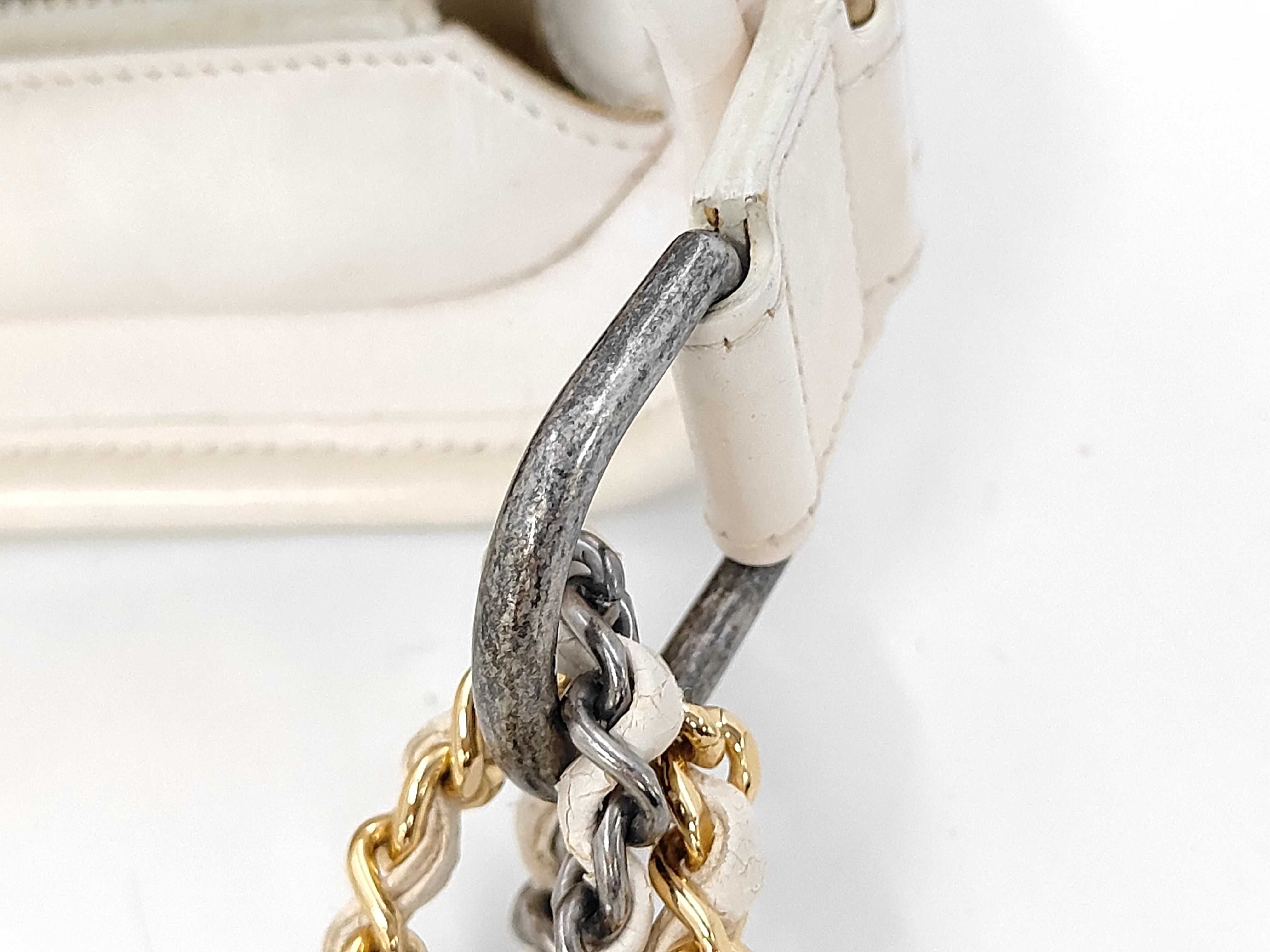 Gabrielle de Small, serial number 29, calfskin, white, gold and silver hardware, shoulder bag — view 6