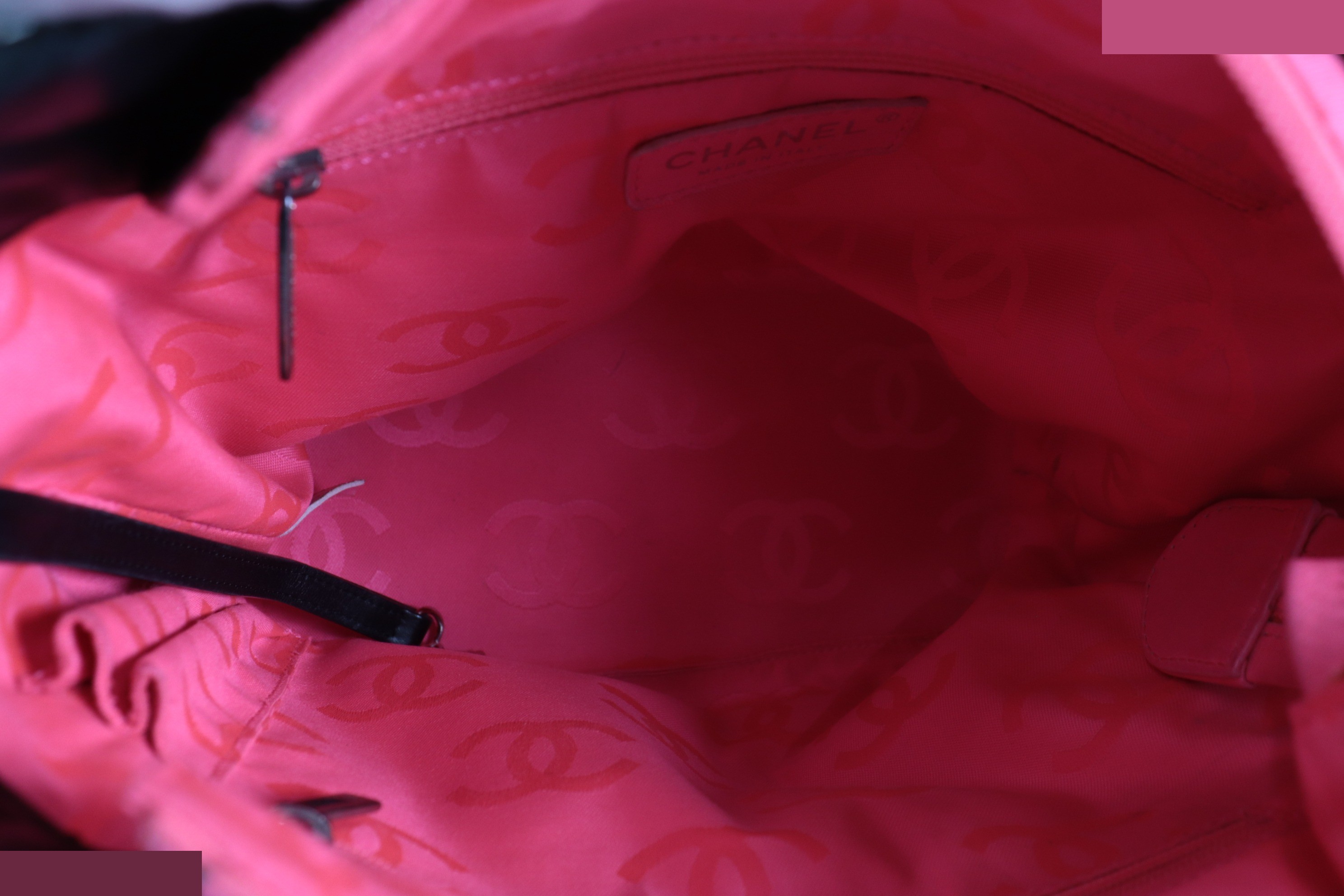 Lamb Small Tote Bag, Unit #8 — view 9