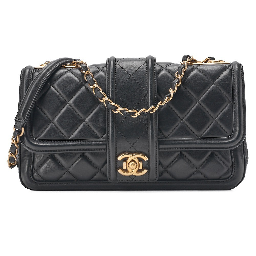 Lambskin Matelassé Single Flap Chain Shoulder Bag, Black