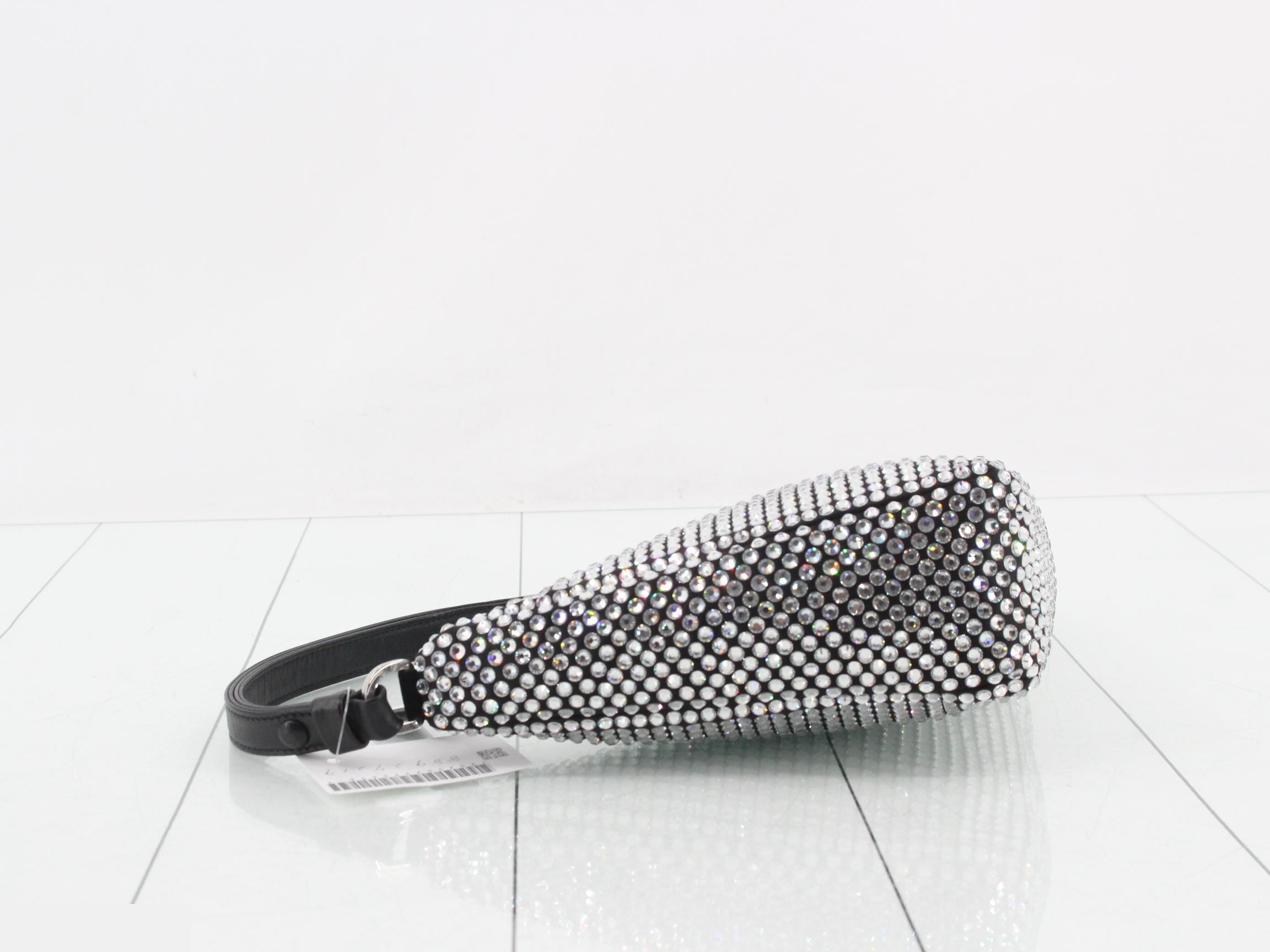 Stone Triangle Plate One-Shoulder Bag — view 5
