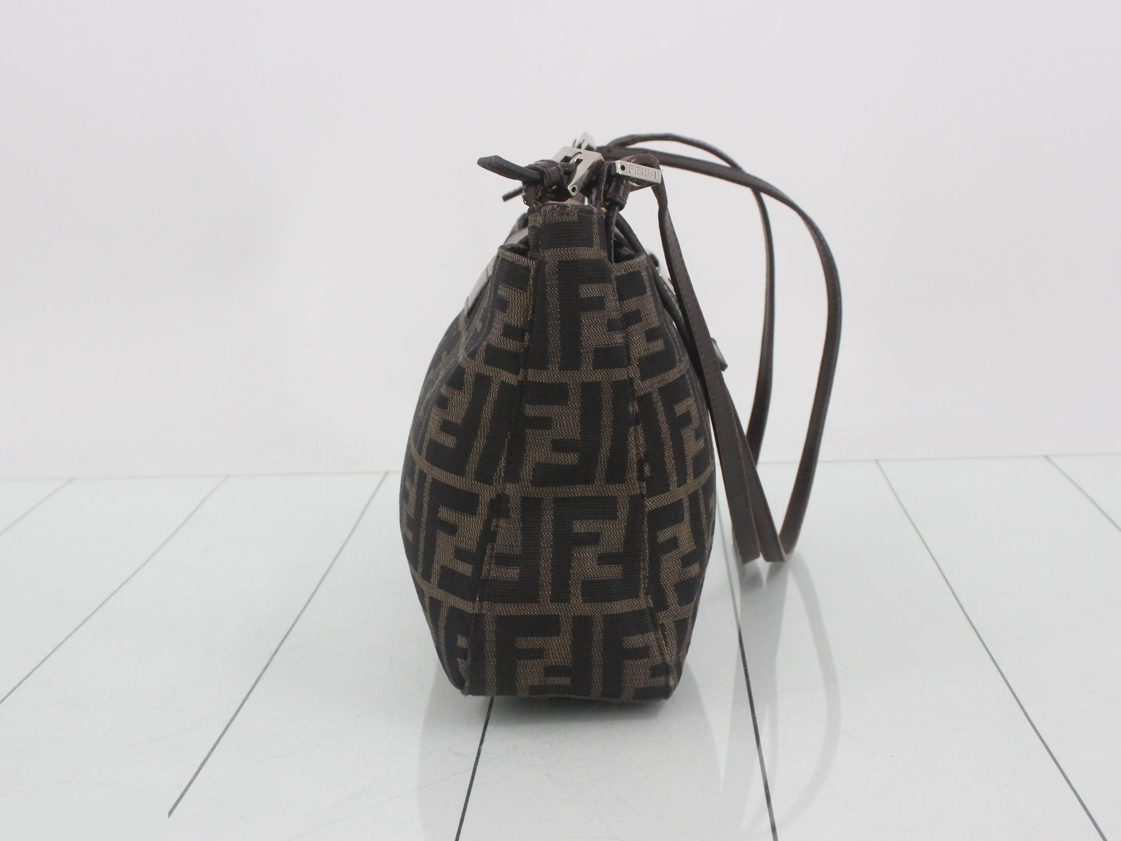 Mamma Bucket Zucca Shoulder Bag — view 4