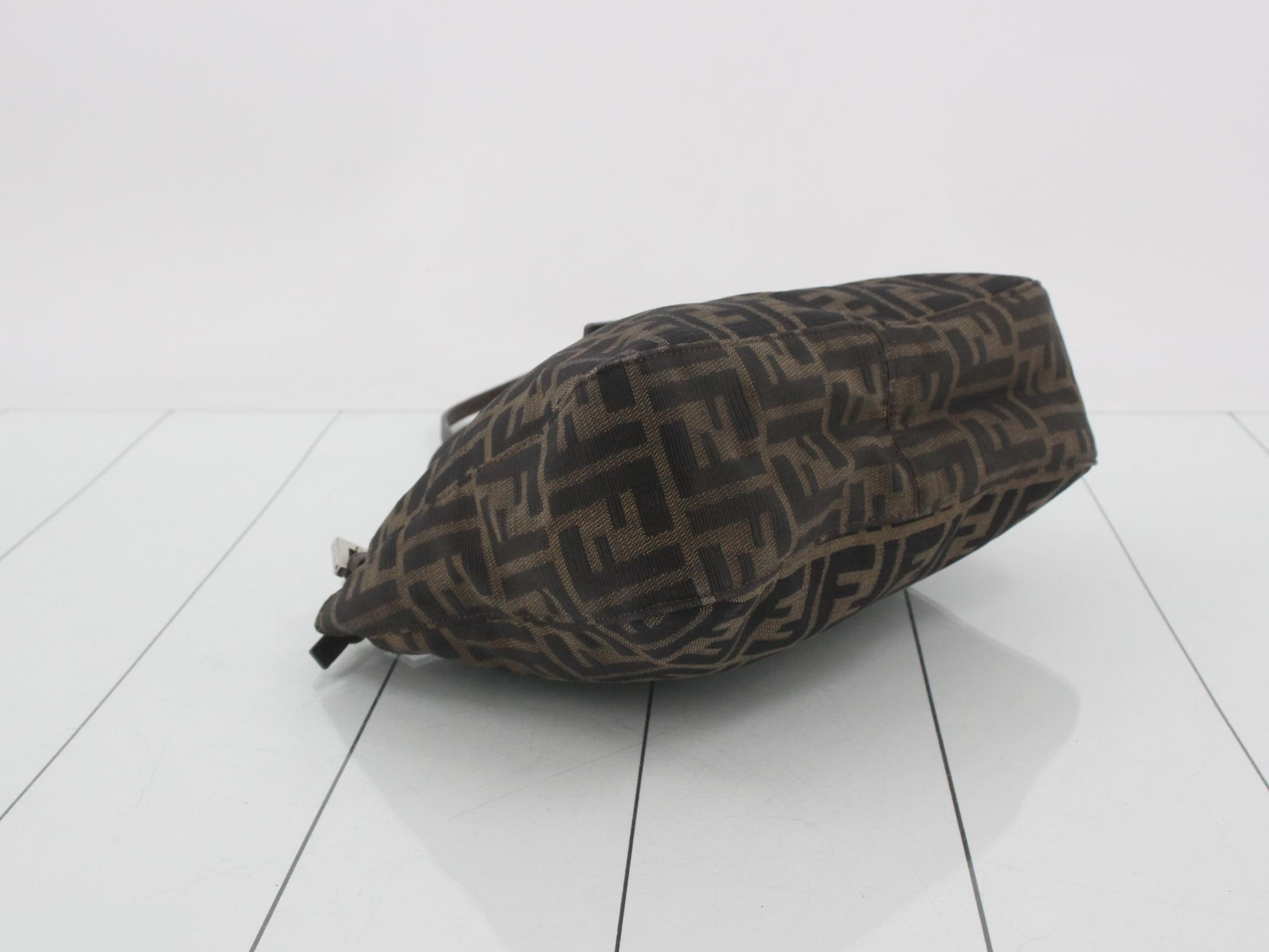 Mamma Bucket Zucca Shoulder Bag — view 5