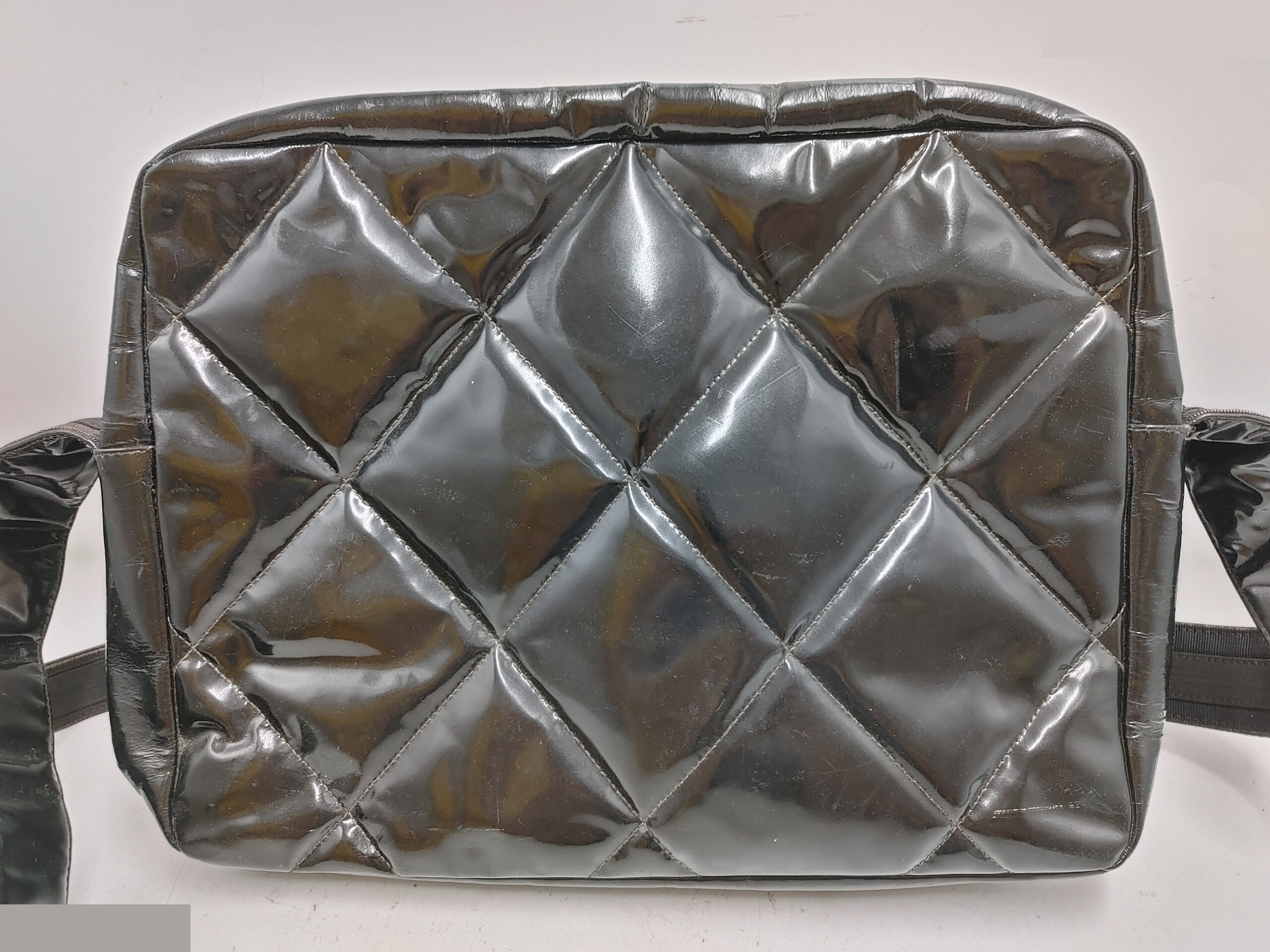 Matelassé Shoulder Bag, with seal, 4150218, Patent Leather — view 2