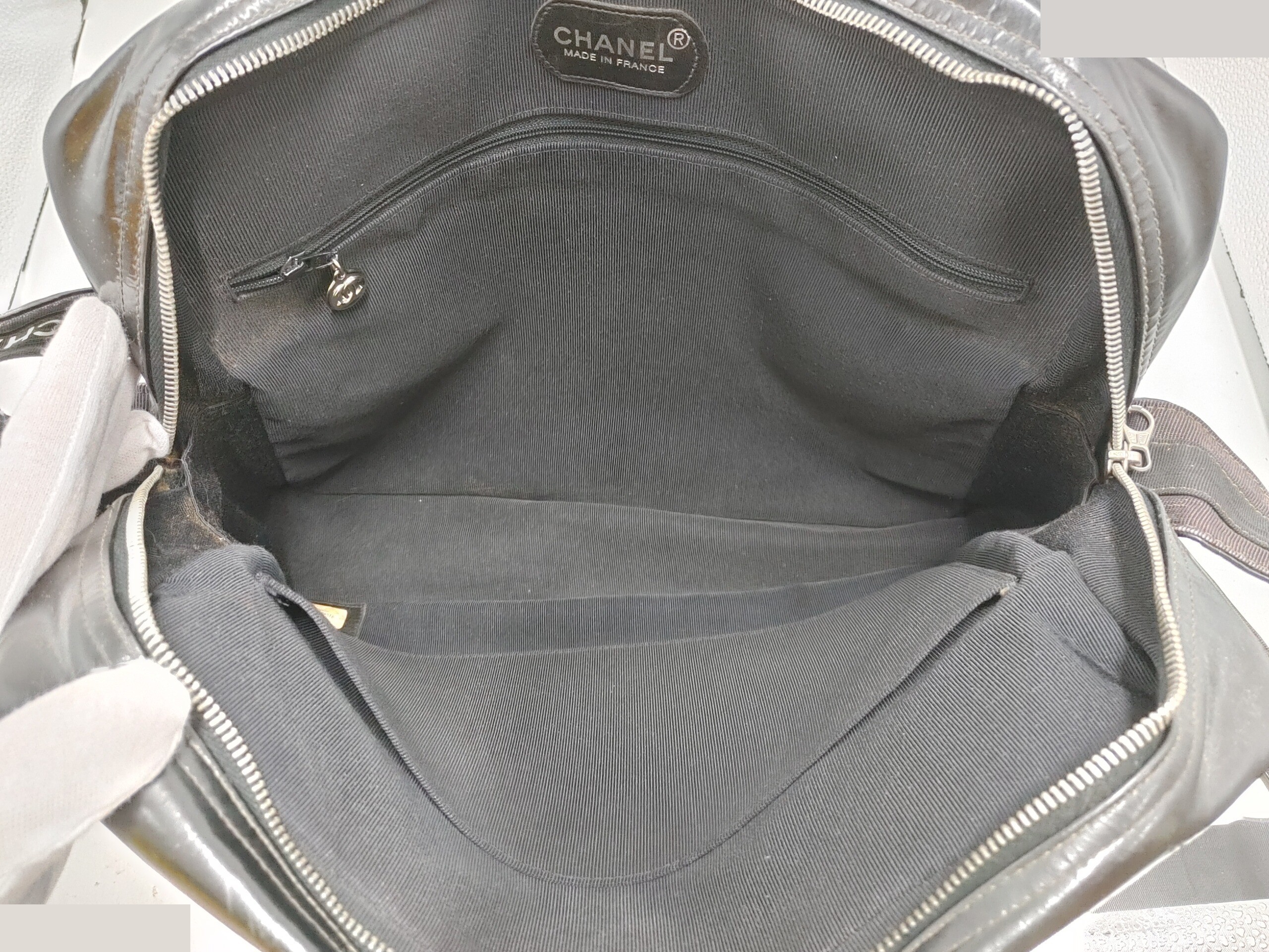 Matelassé Shoulder Bag, with seal, 4150218, Patent Leather — view 6
