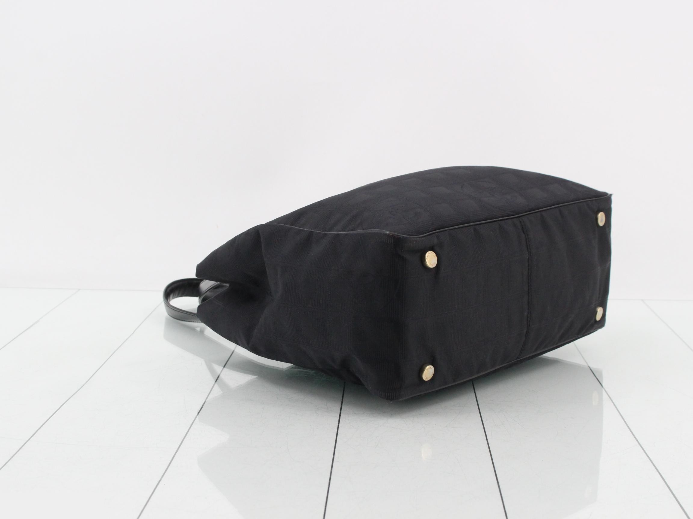 New Travel Line Tote Bag, Black — view 5
