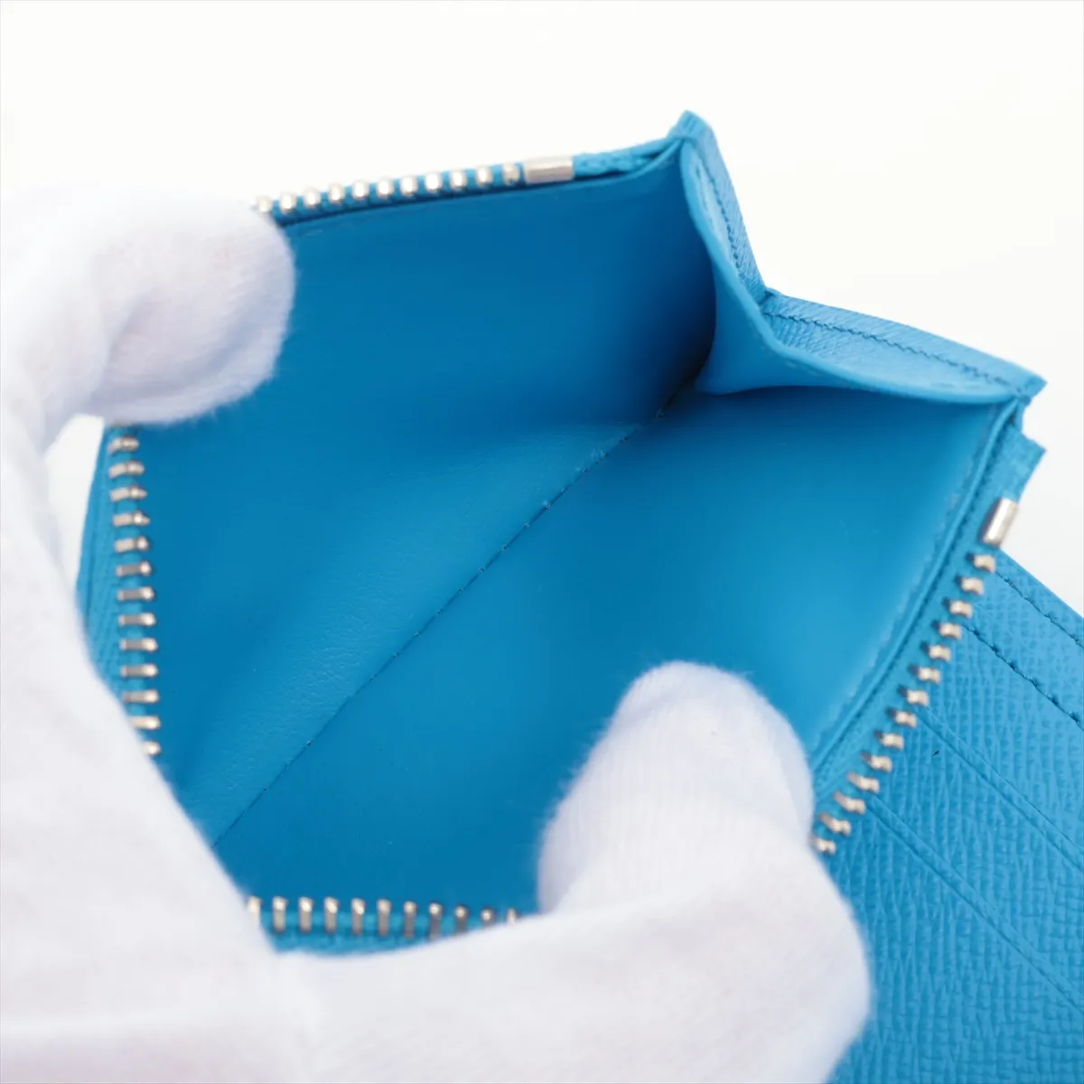 Monogram Canvas Victor Wallet - Blue Compact Wallet (RFID detected) — view 6