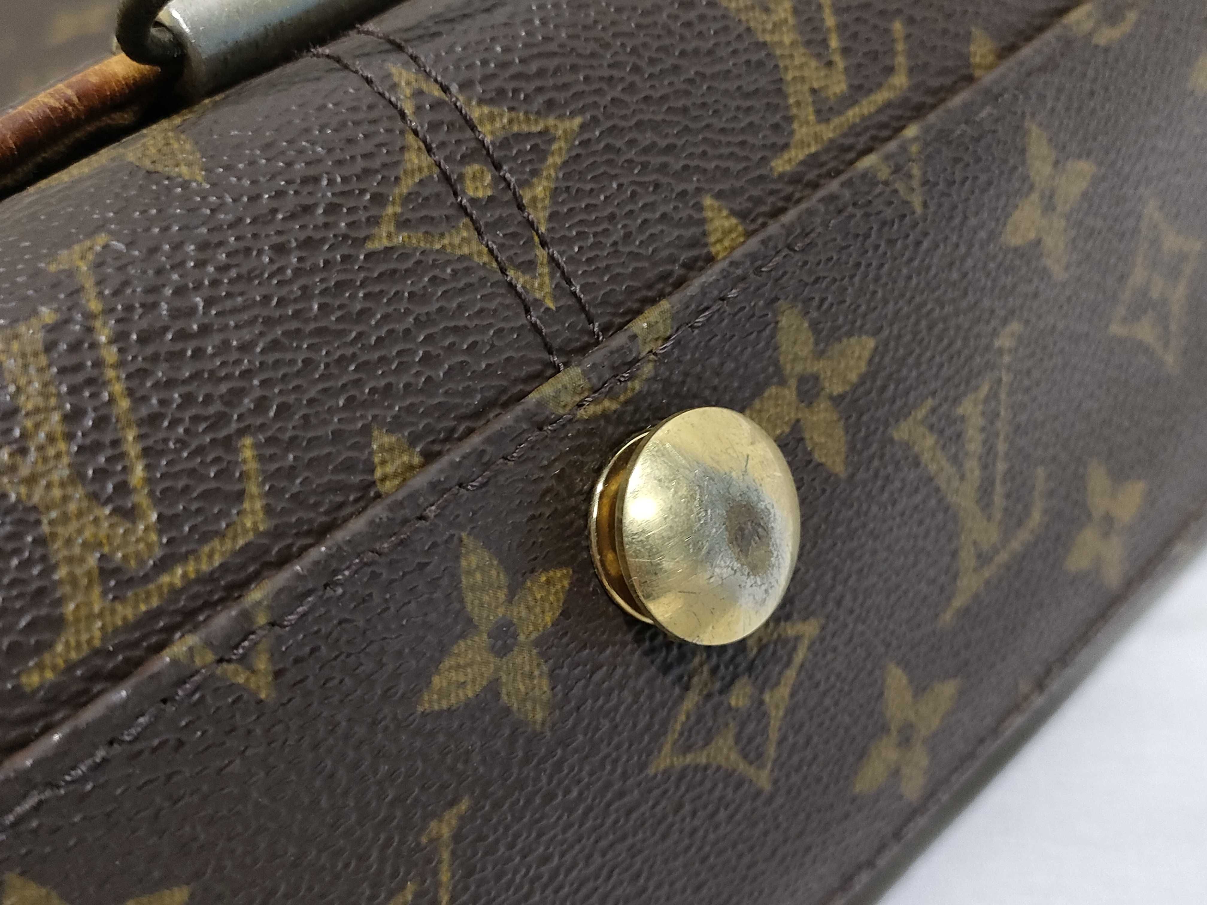 Monogram Louis Vuitton Brown Monogram M45257 Abesses Shoulder Bag — view 15