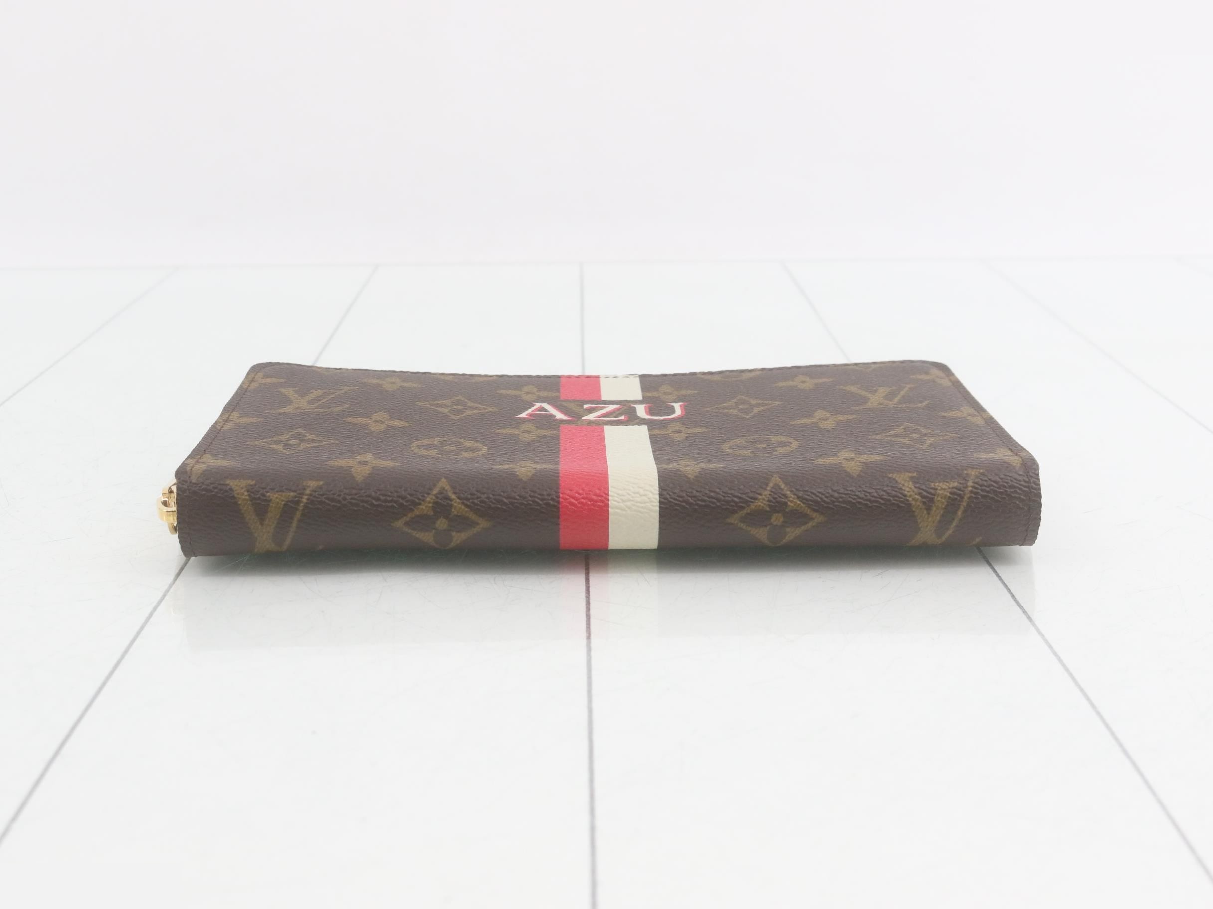 Organizer Monogram — view 3