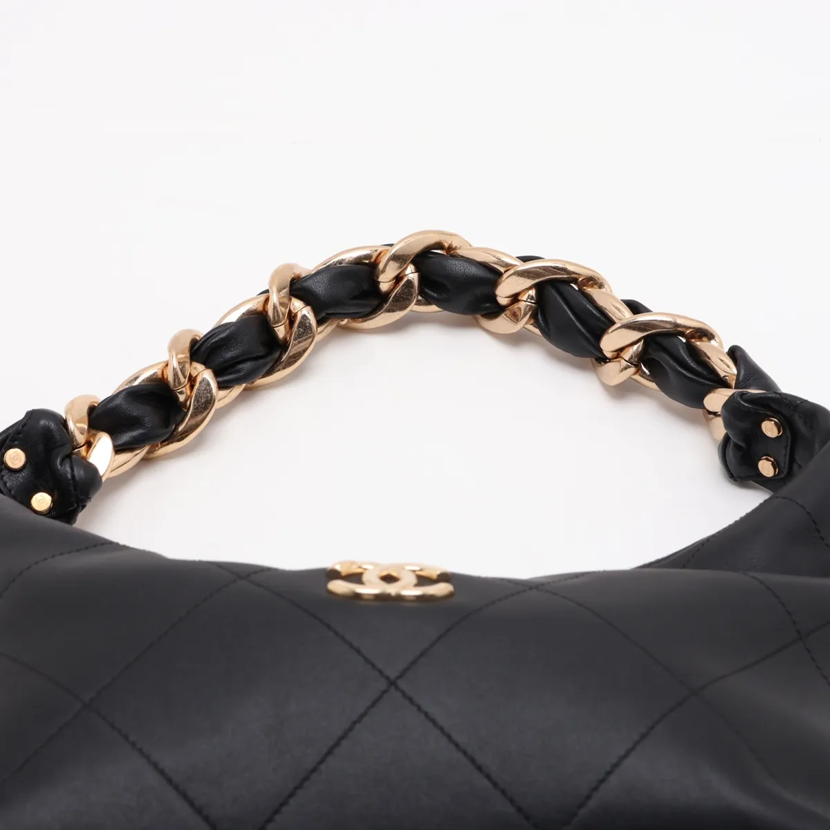 Matelassé Lambskin Chain Shoulder Bag Hobo, Black with Gold Hardware, ENTJ84PJ, Random Plate — view 6