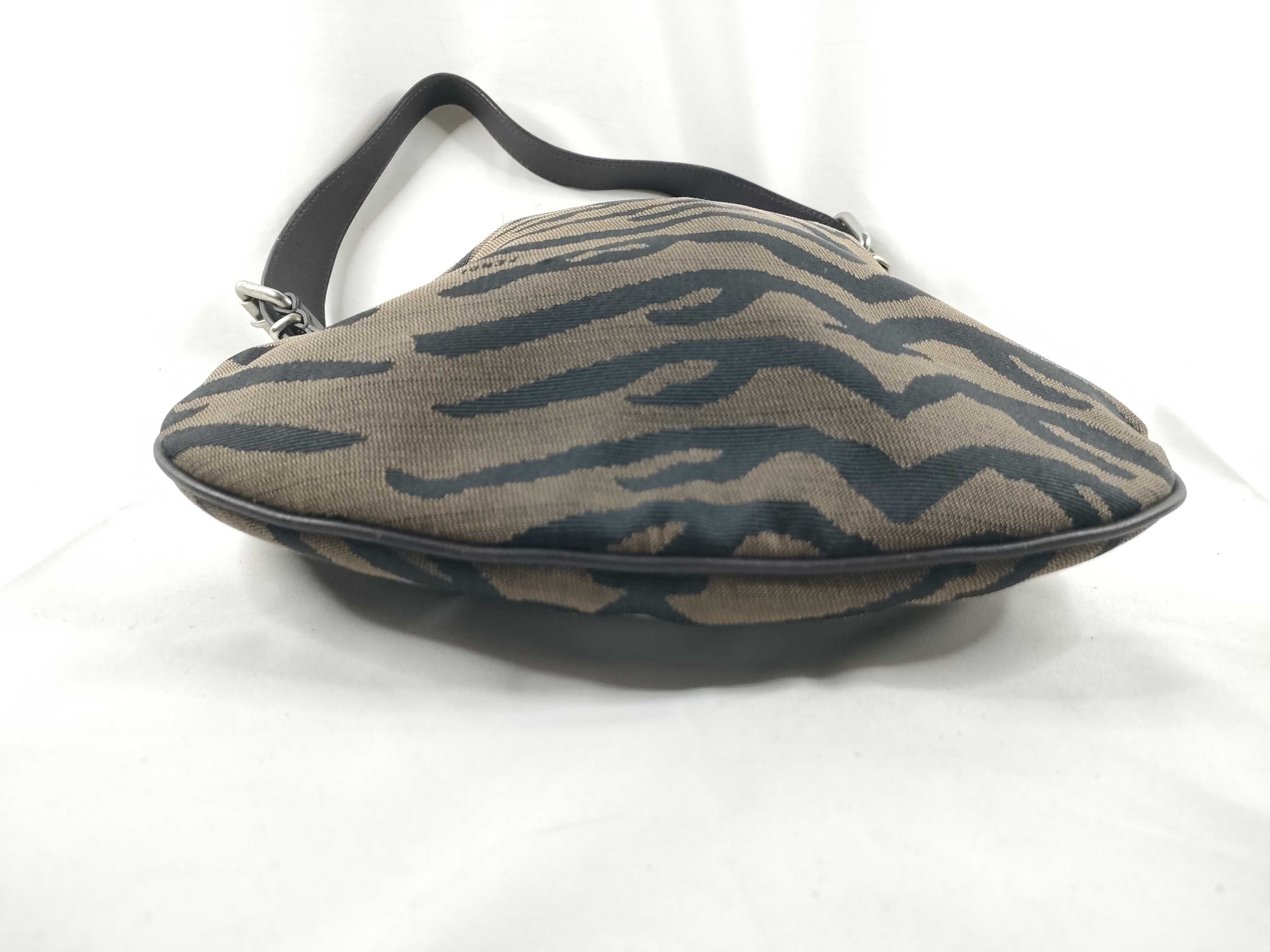 One-Shoulder Bag — view 4