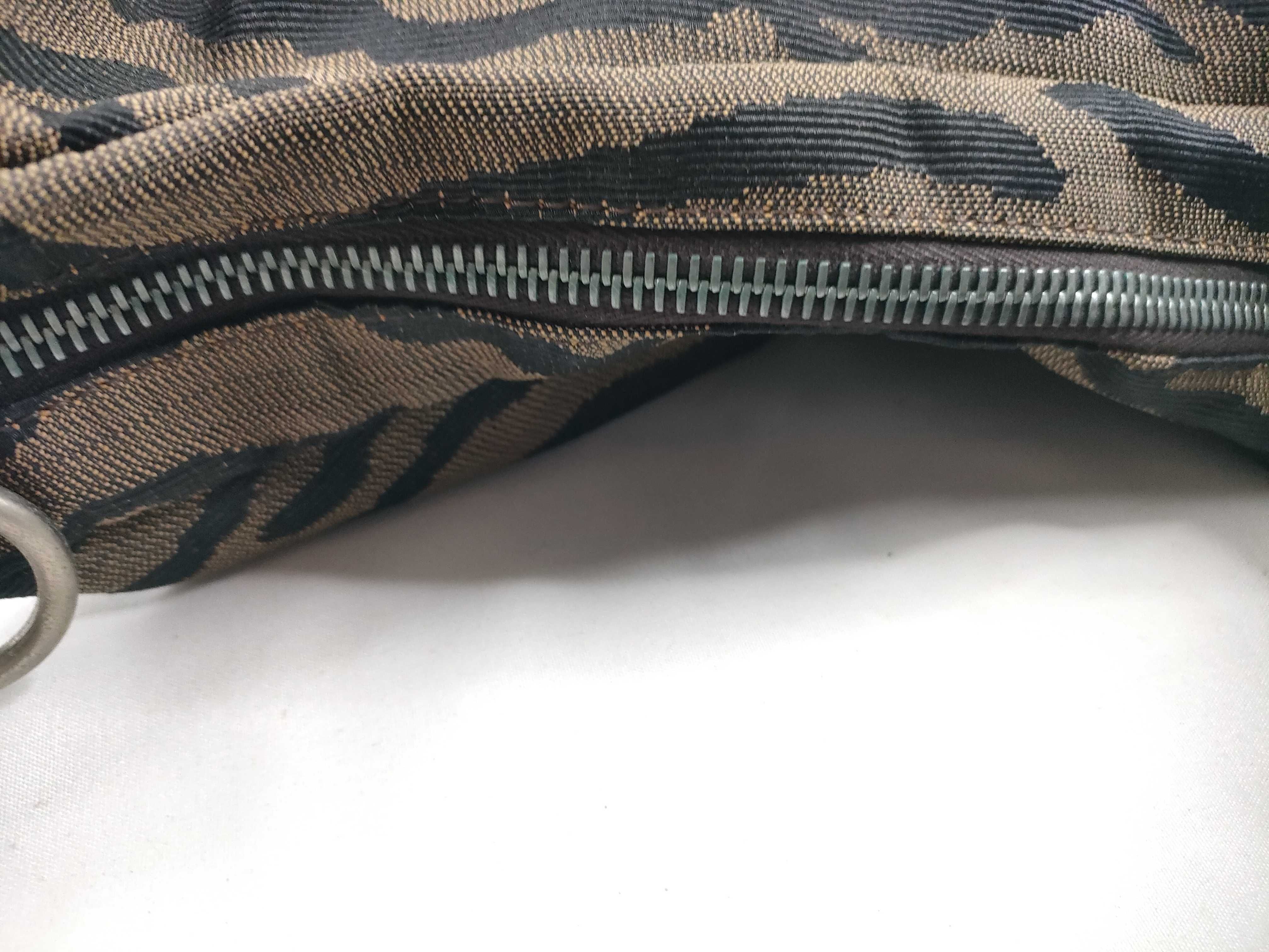 One-Shoulder Bag — view 9