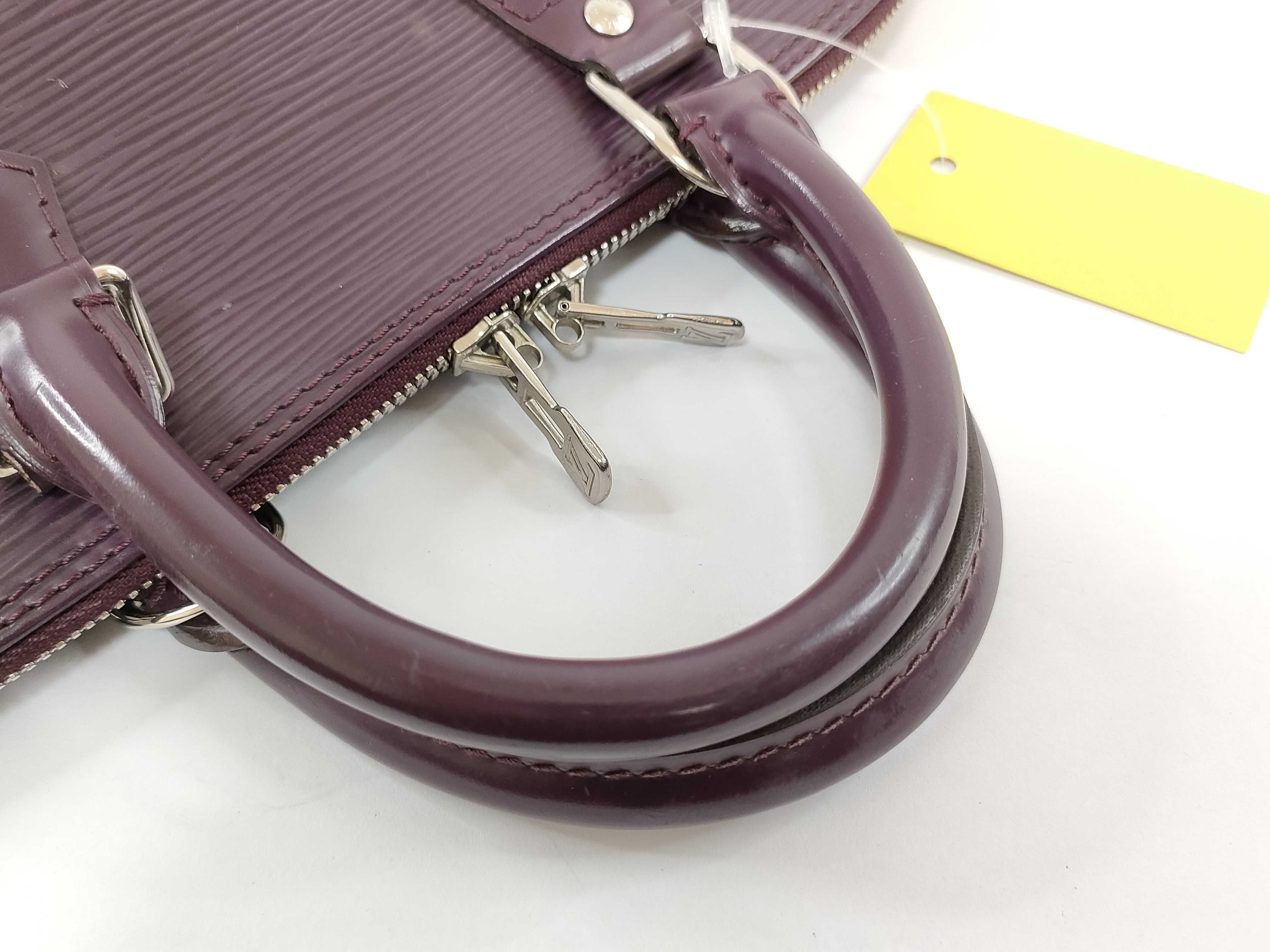 Epi M52147 Alma Handbag — view 6