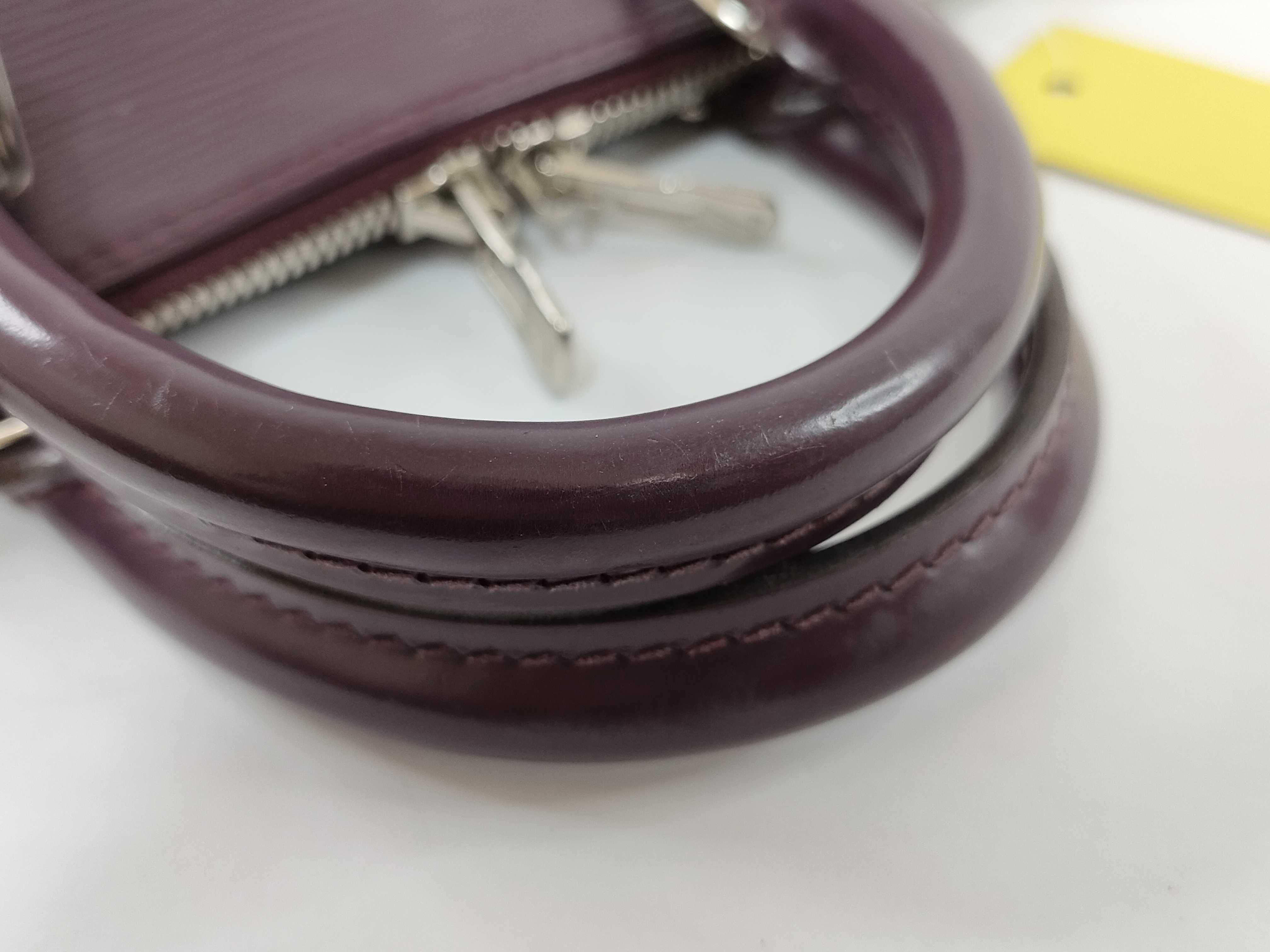 Epi M52147 Alma Handbag — view 7