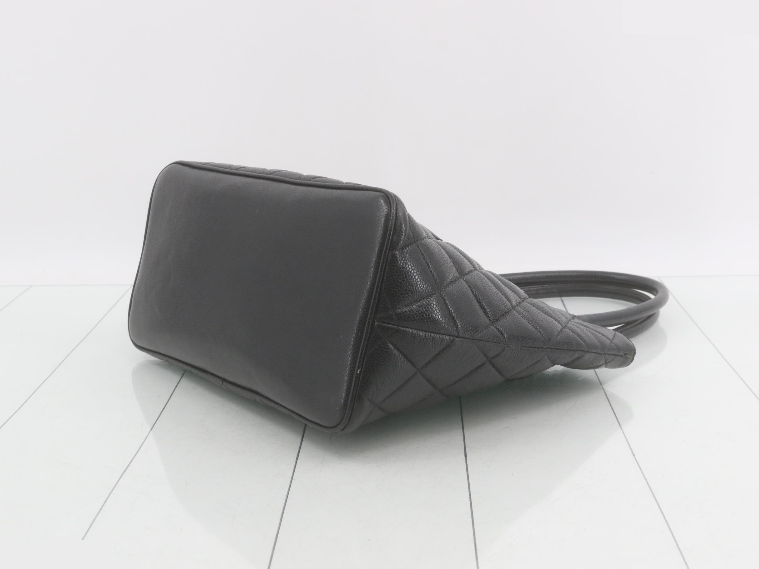 Caviar skin handbag — view 6