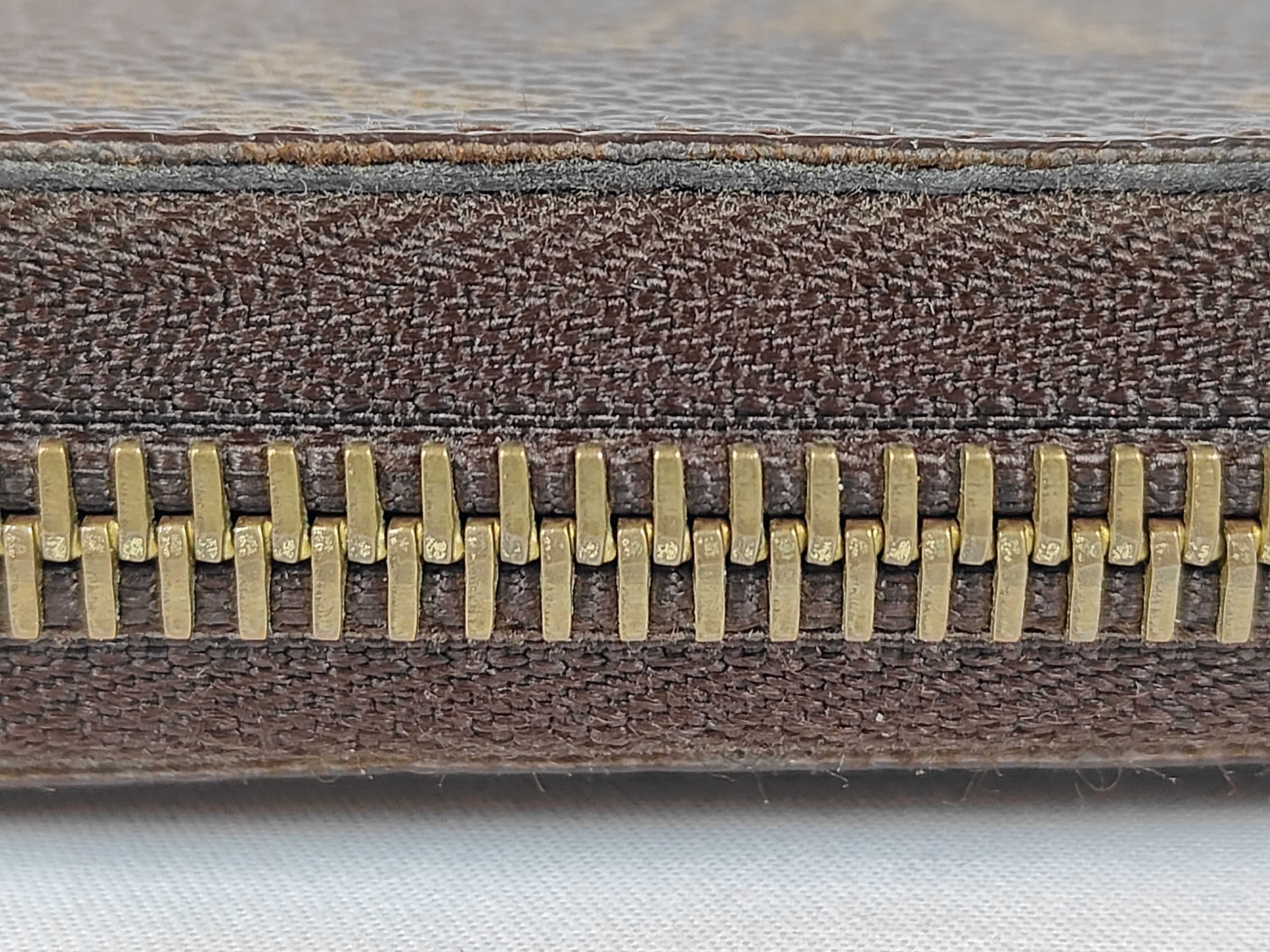 Monogram LV Wallet — view 7