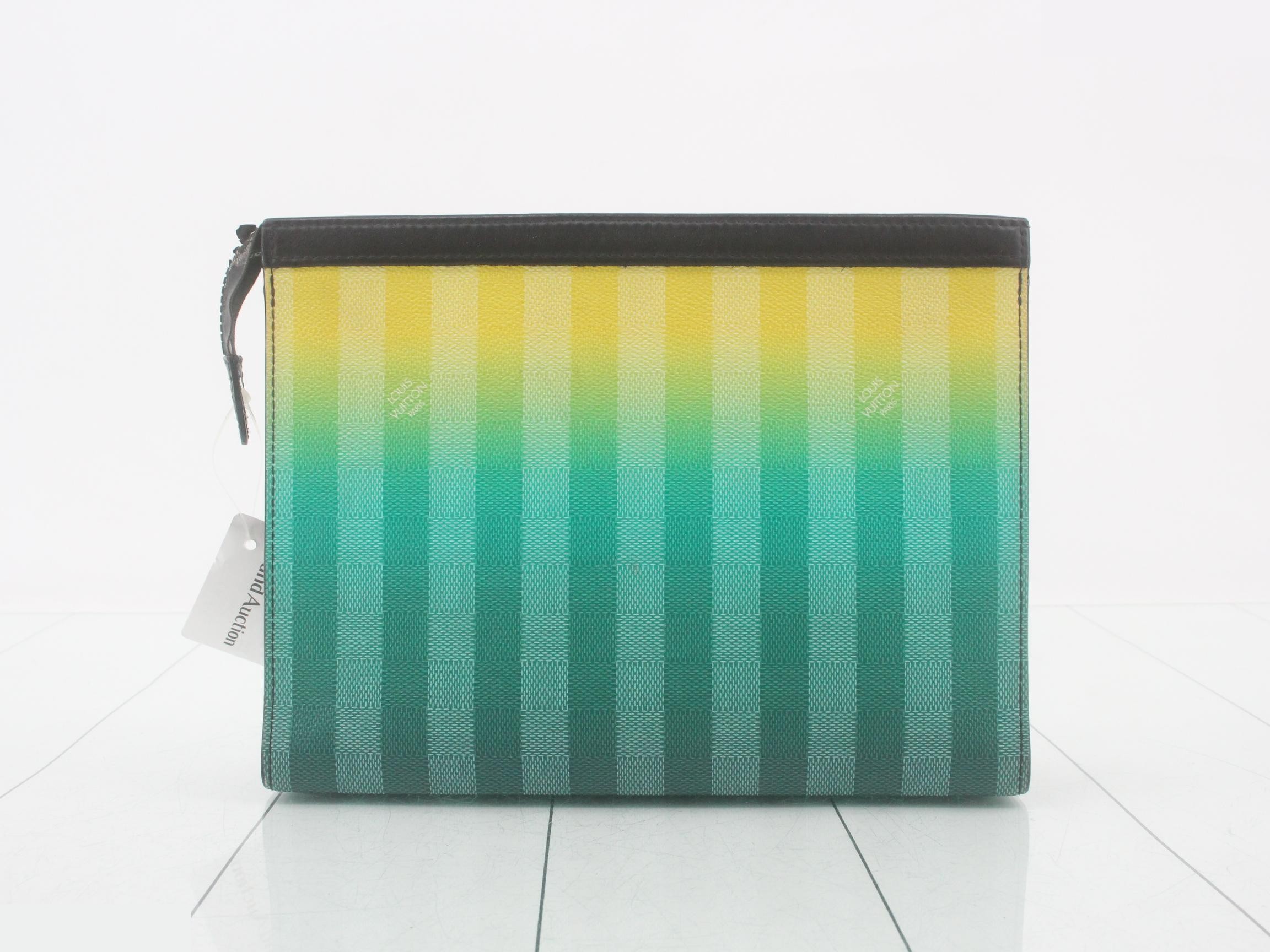 Pouch — view 2
