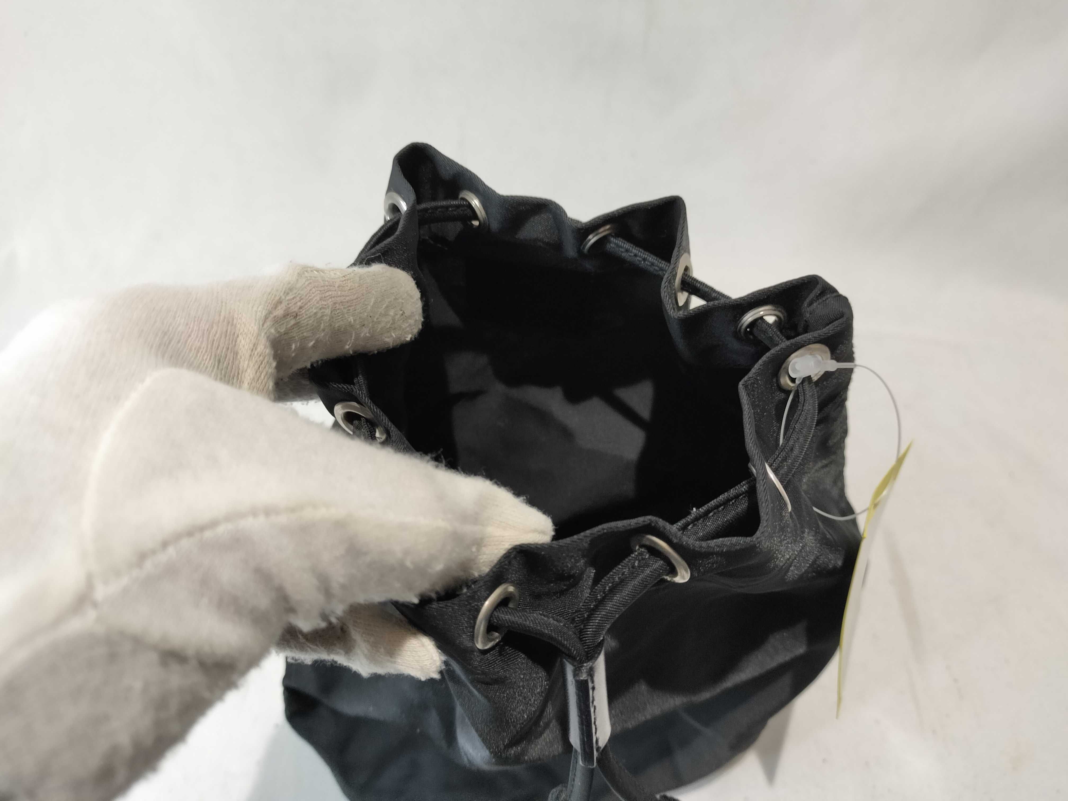 pouch — view 7