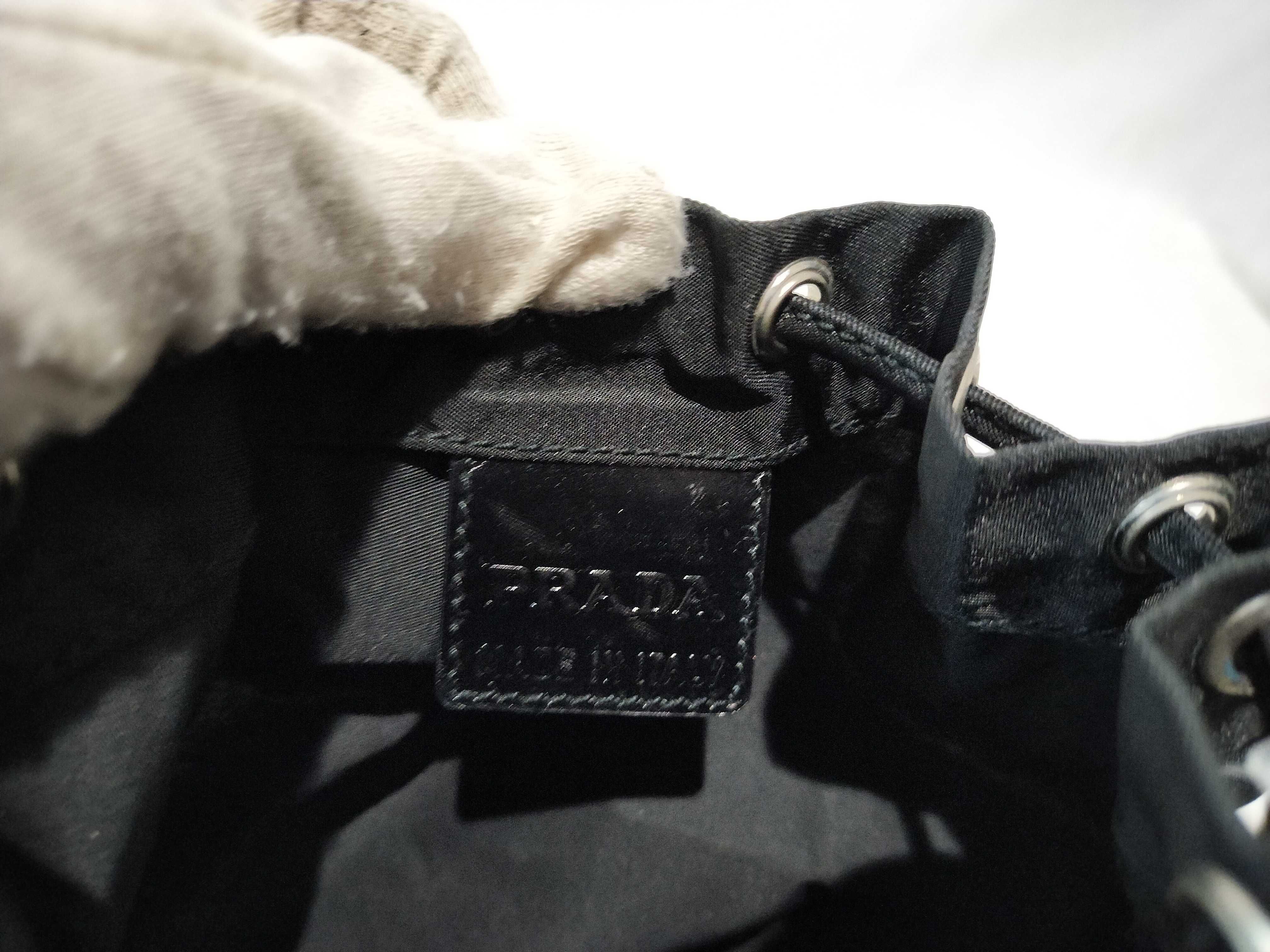 pouch — view 9