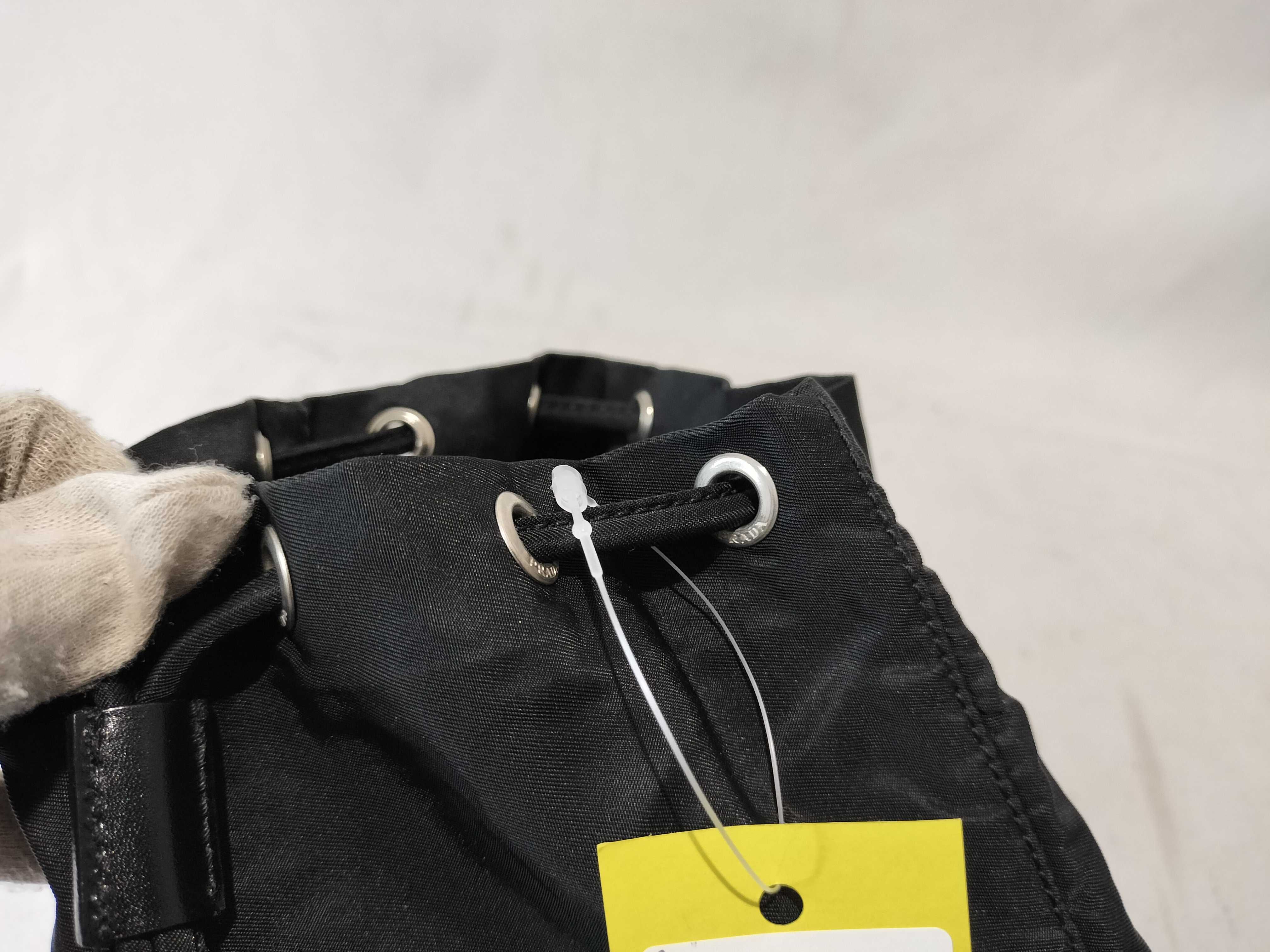 pouch — view 10