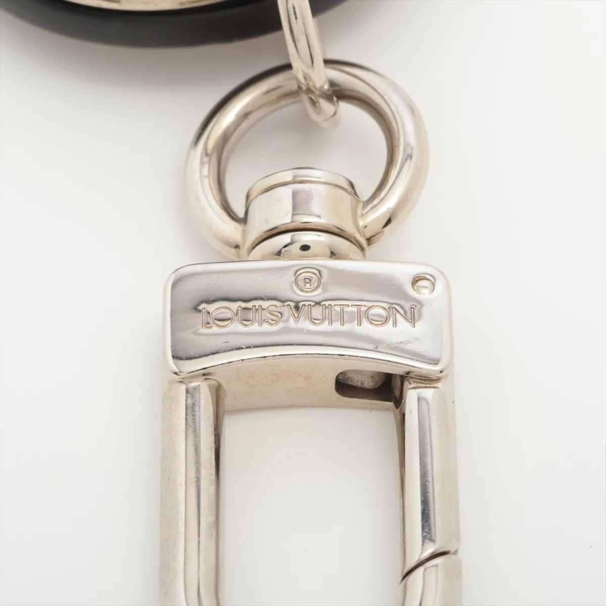 M67362 Portocle LV Circle DI0126 Charm Metal Silver x Black — view 3