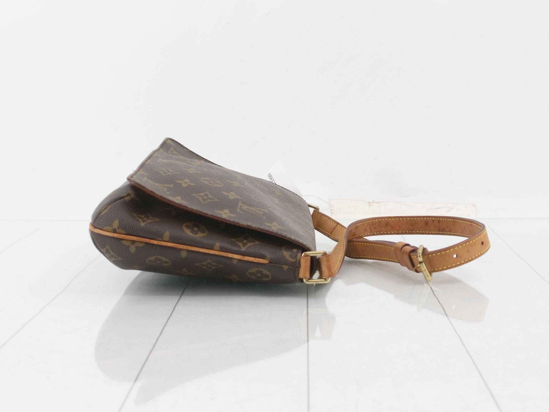 Musette Tango Short Shoulder — view 3