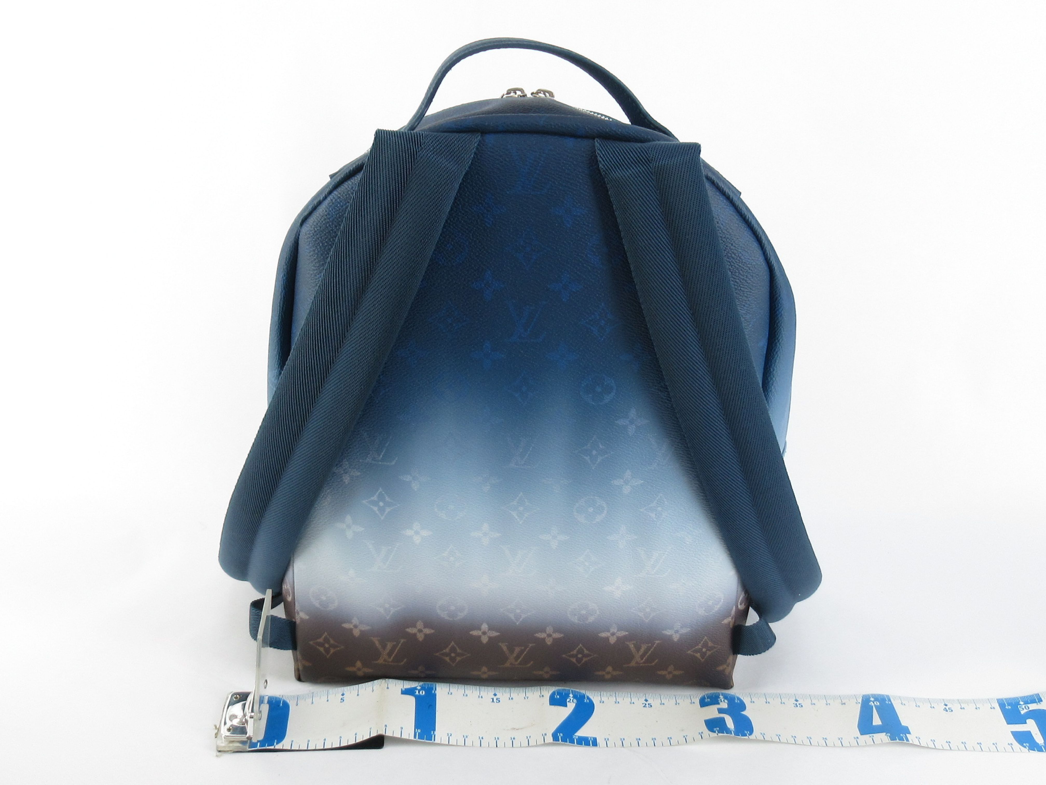 BAG MONOGRAM DISCOVERY BACKPACK PM M28025 RFID Backpack — view 2