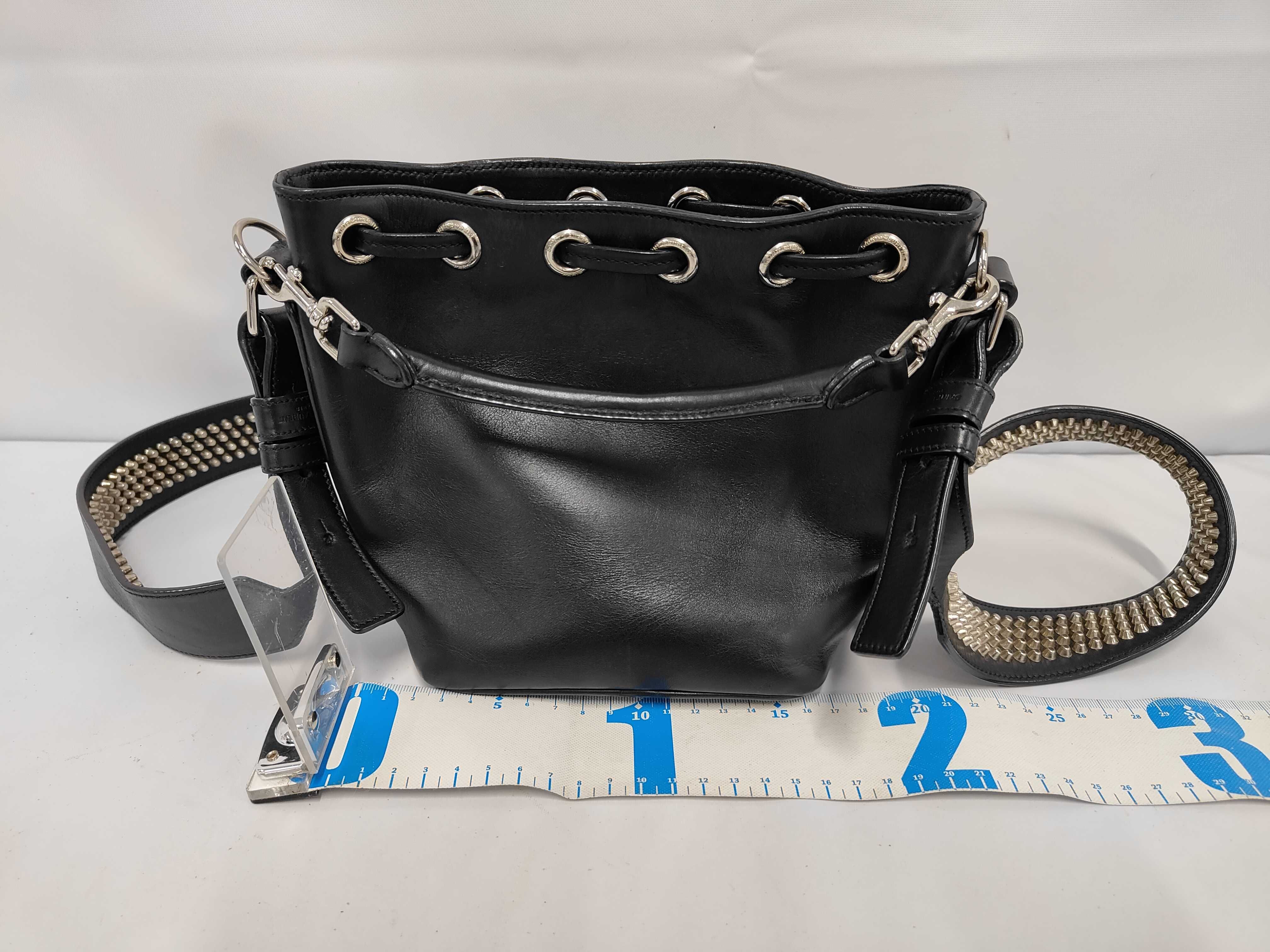 357603 Emmanuel Bucket Bag Leather Black Shoulder Bag — view 2