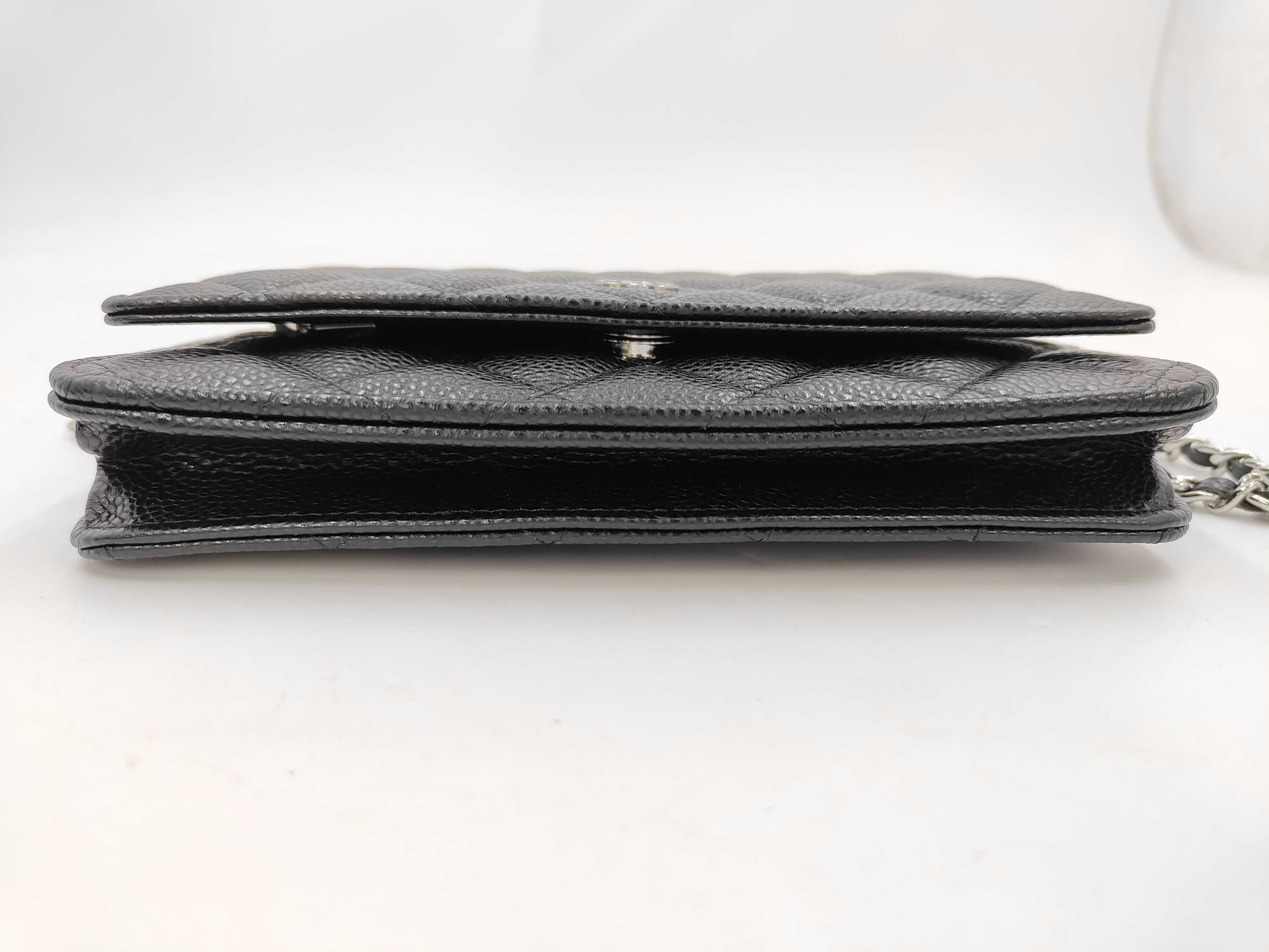 Caviar Skin Coco Mark Chain Wallet Shoulder Bag — view 6