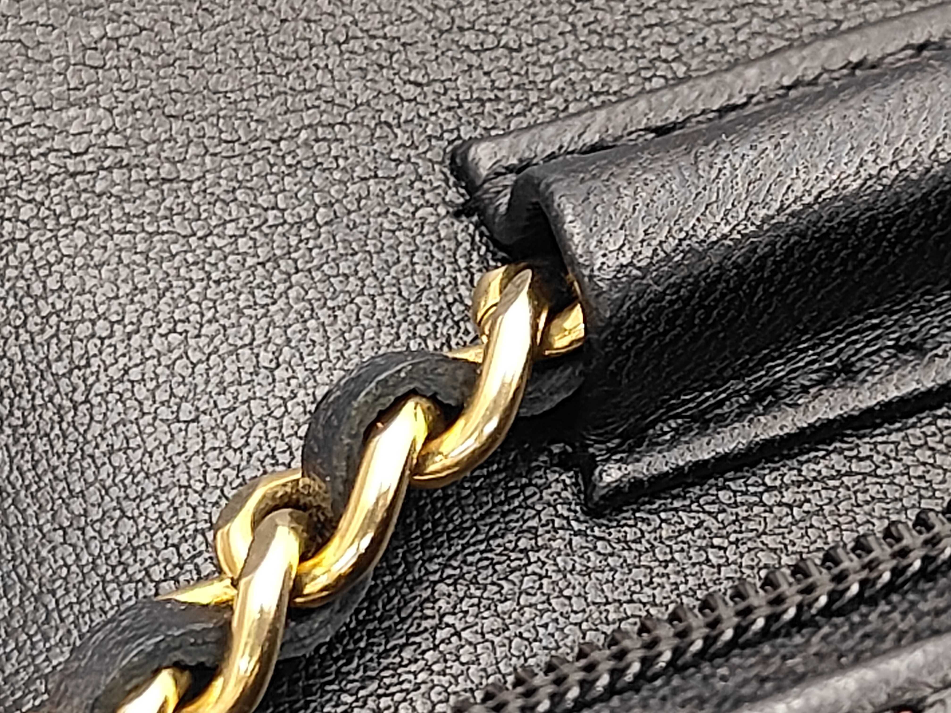 WOC Chain Bag Shoulder Bag — view 8
