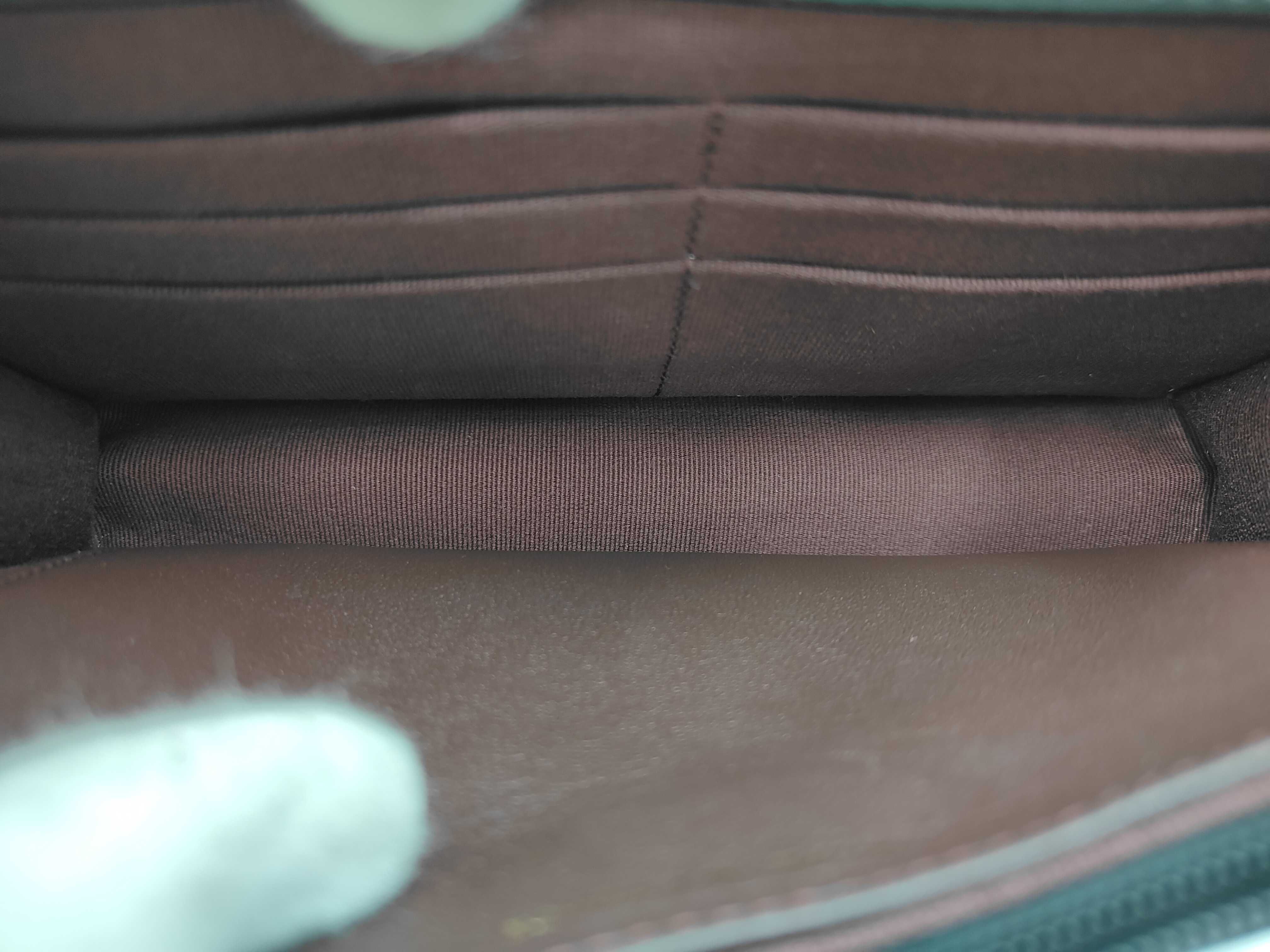 WOC Chain Bag Shoulder Bag — view 10