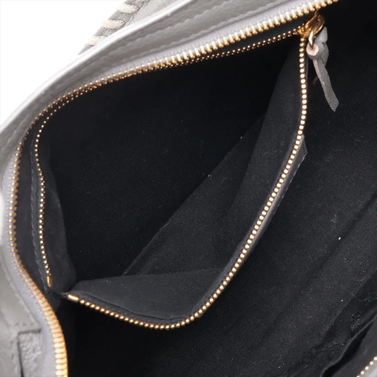 Classic Metal Edge City 432831 Leather 2-Way Handbag, Gray, with Mirror — view 9
