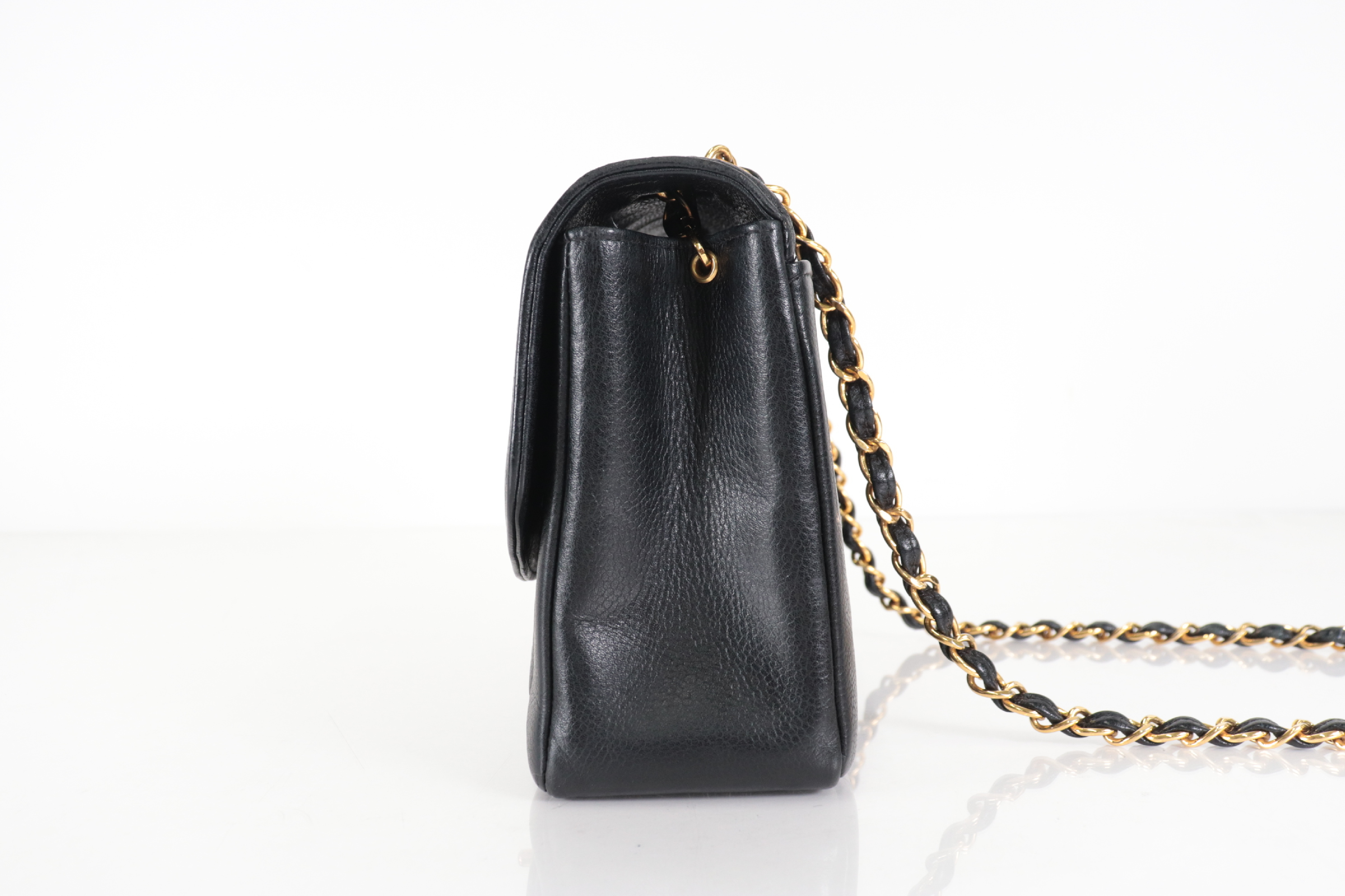 Diana 25 Caviar Leather Shoulder Bag (Serial No. 5) — view 5